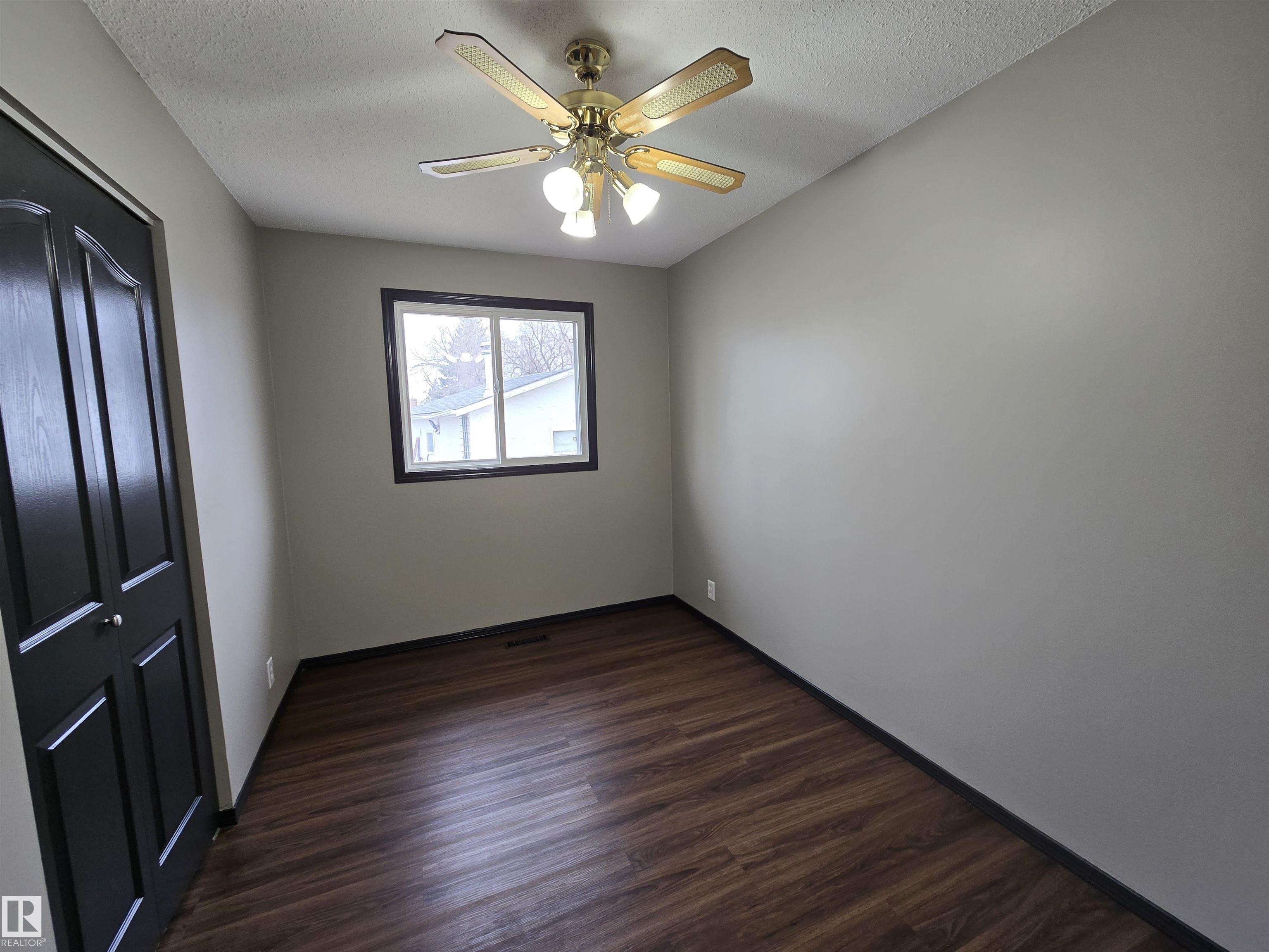 Photo 13 at 4101 South Park Drive, South Park, Leduc