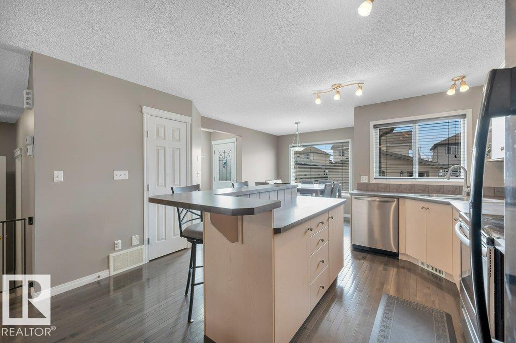 Photo 12 at 12063 19 Avenue SW, Rutherford, Edmonton