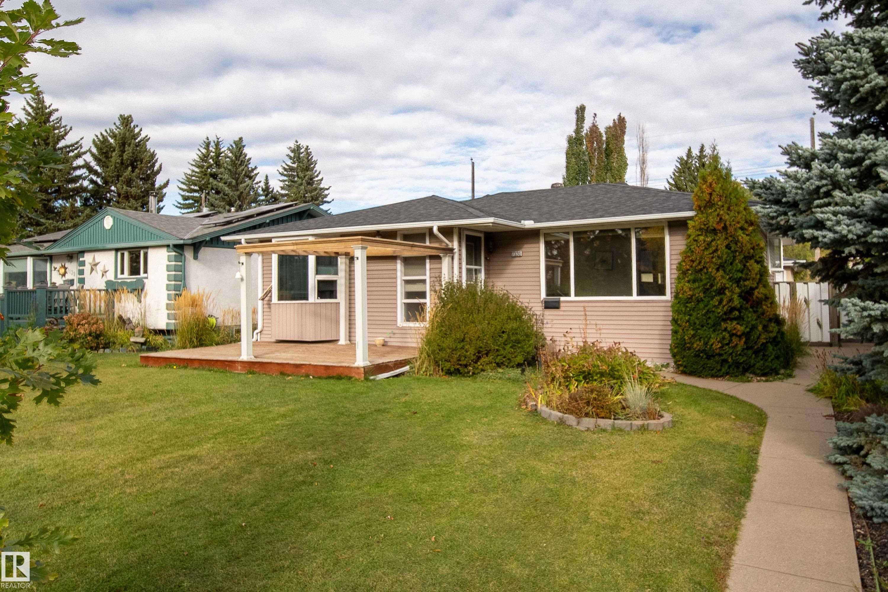 7135 87 Street NW, Avonmore, Edmonton