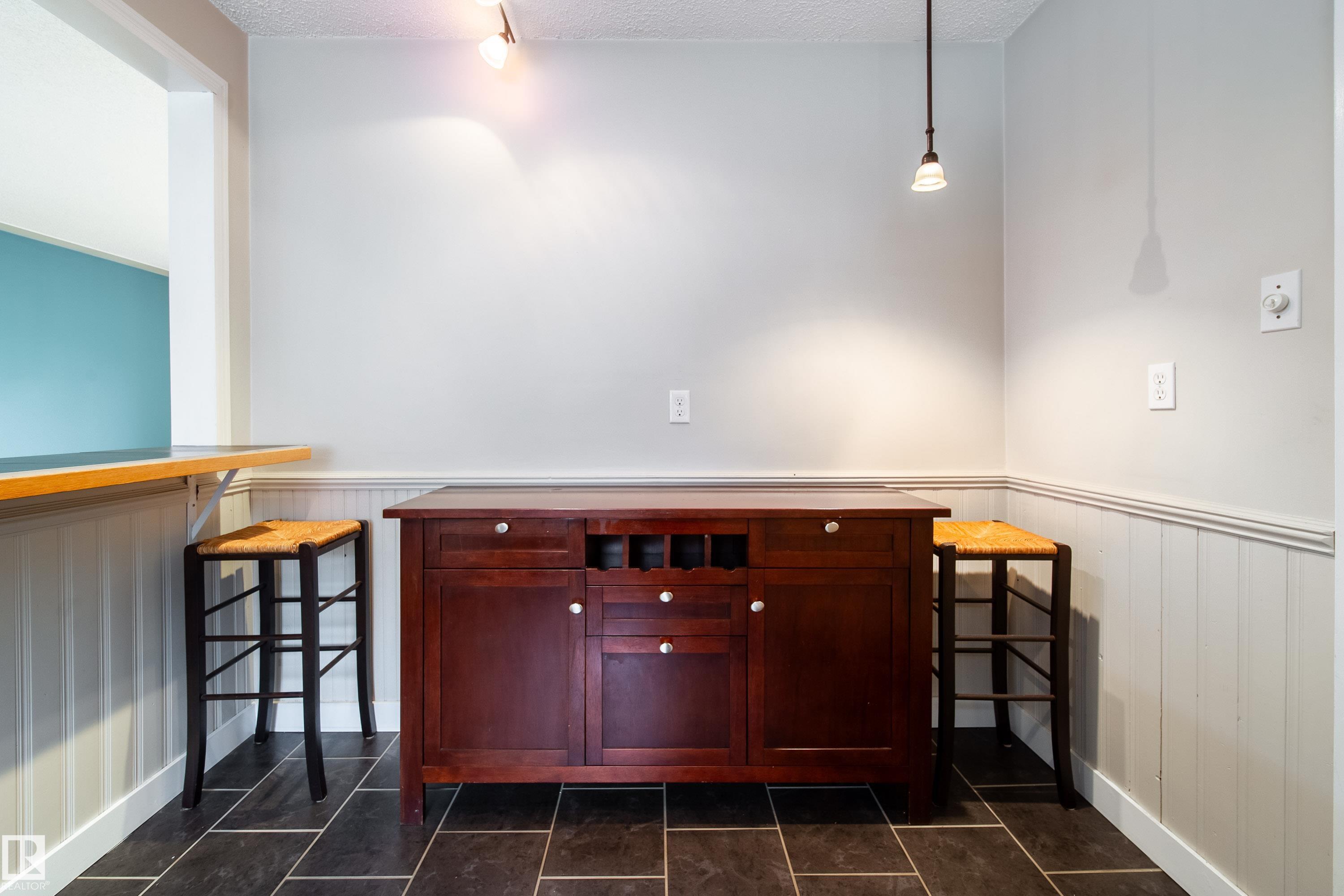 Photo 16 at 7135 87 Street NW, Avonmore, Edmonton