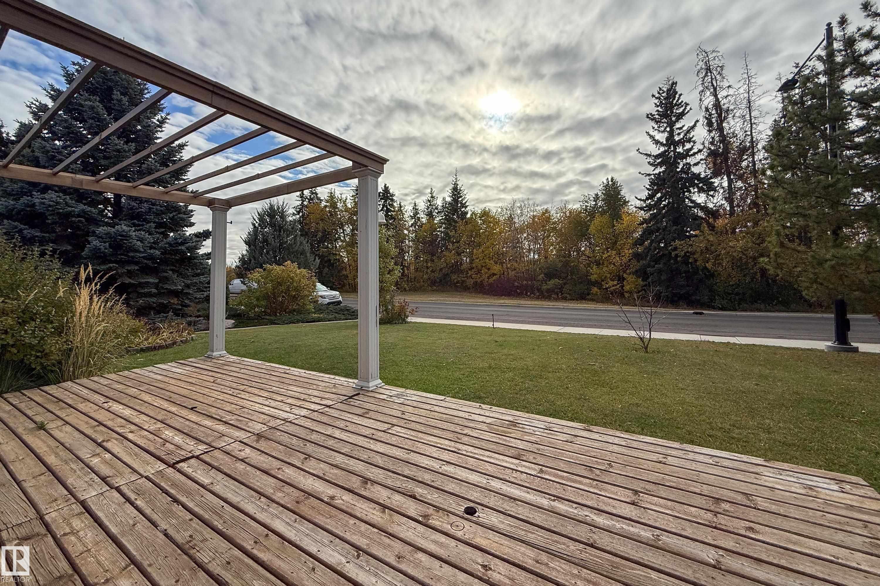 7135 87 Street NW, Avonmore, Edmonton