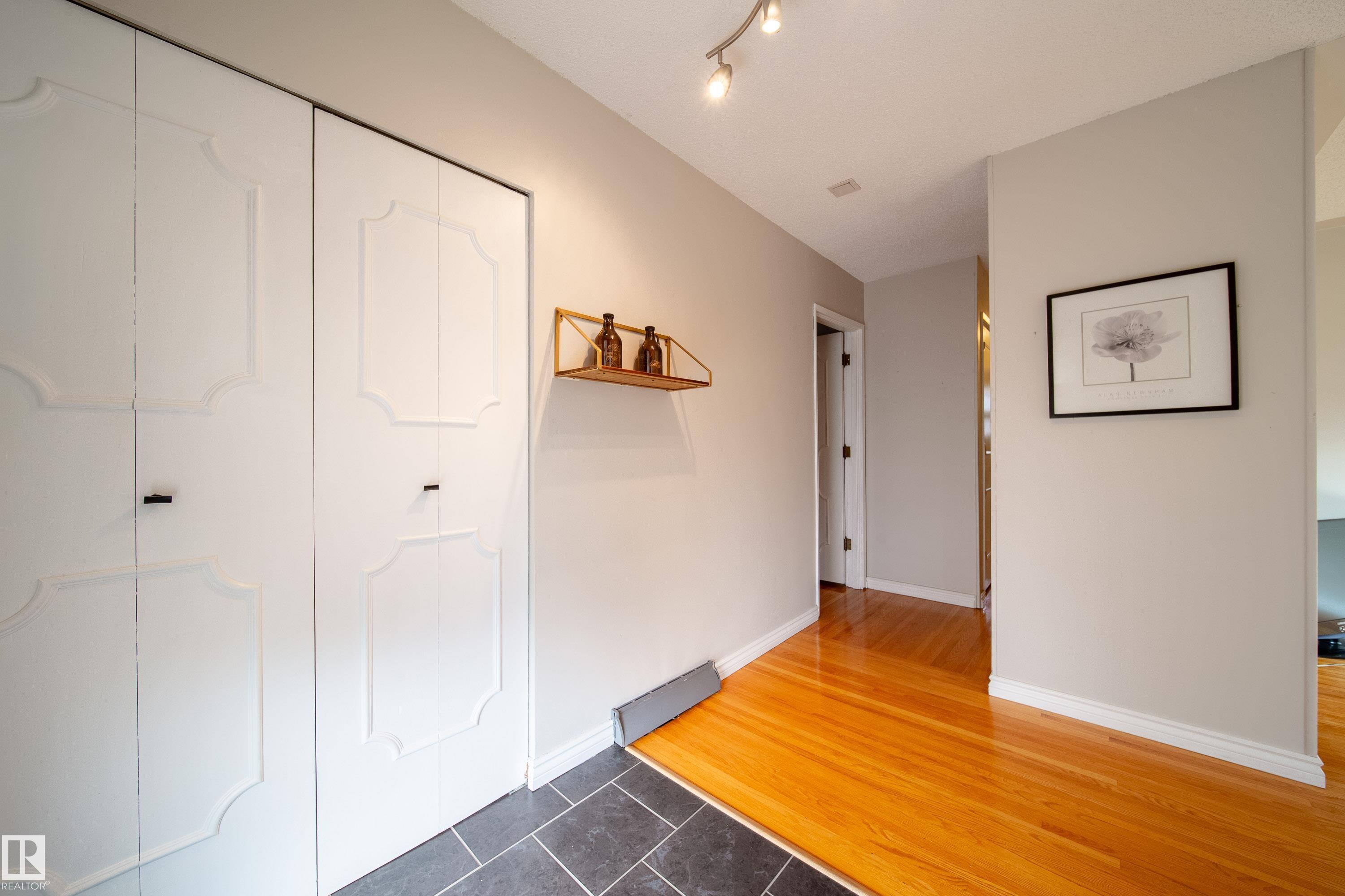 7135 87 Street NW, Avonmore, Edmonton