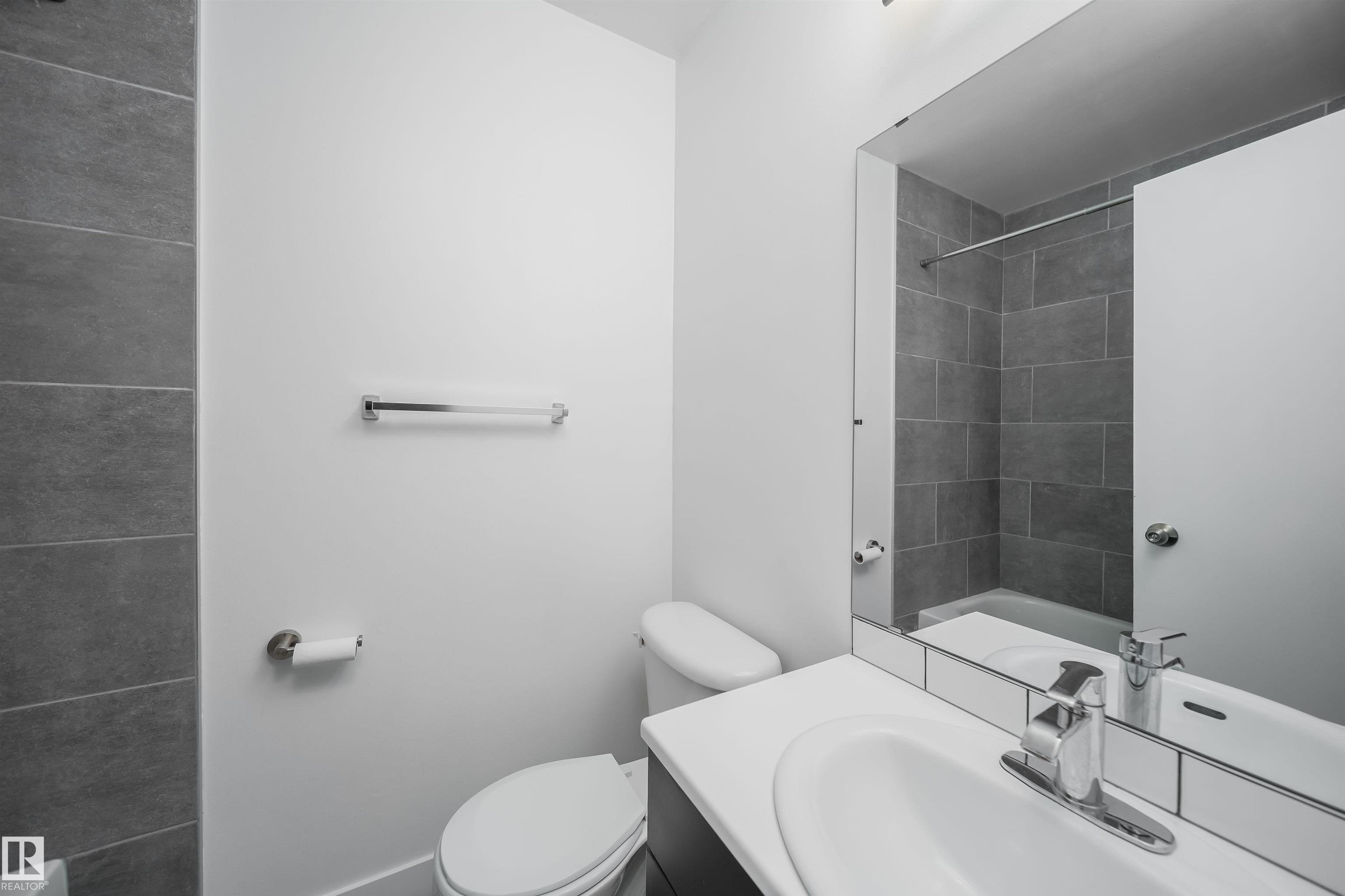 Photo 16 at 195 Grandin Village, Grandin, St. Albert