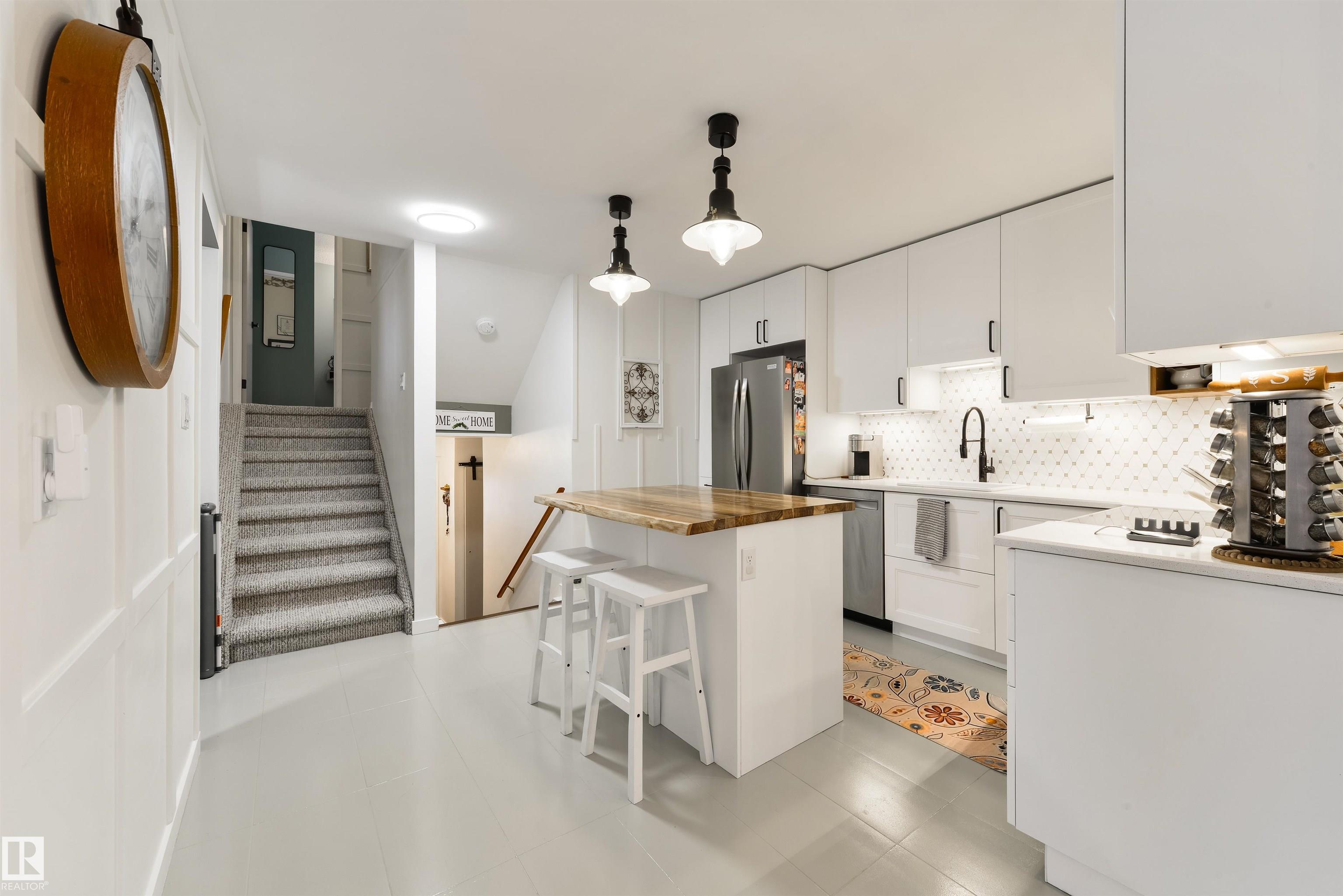 Photo 11 at 50 Grandview Ridge, Grandin, St. Albert