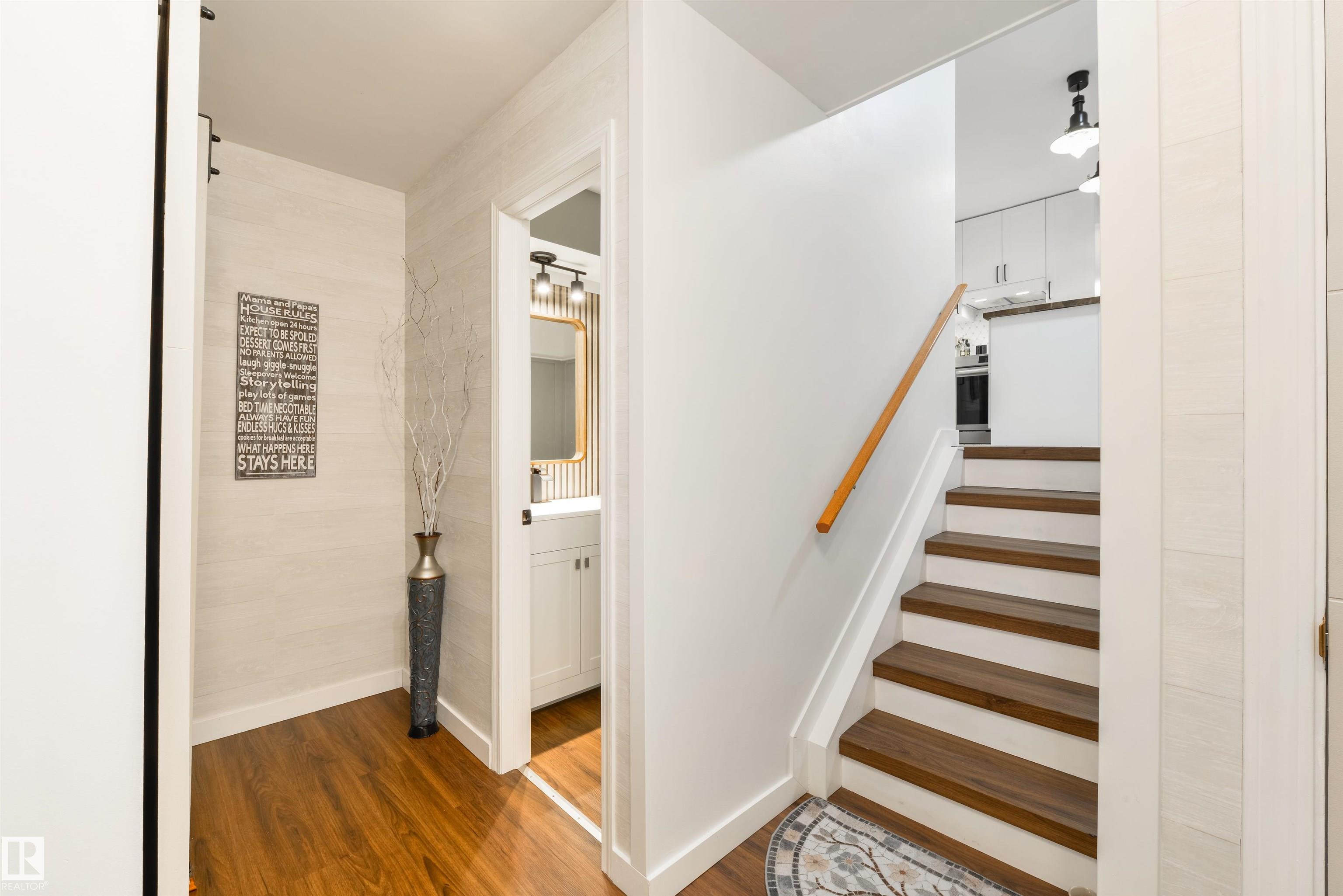 Photo 8 at 50 Grandview Ridge, Grandin, St. Albert