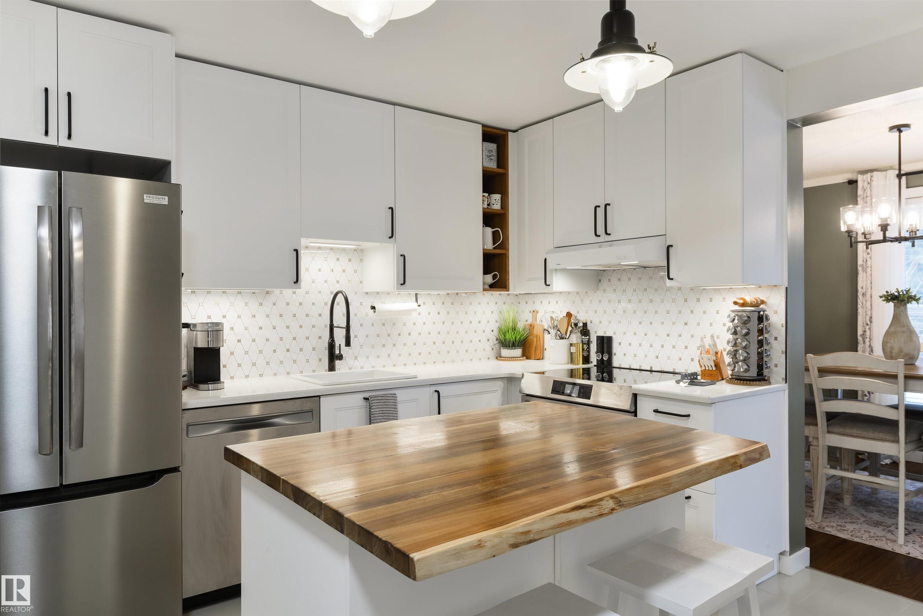 Photo 9 at 50 Grandview Ridge, Grandin, St. Albert