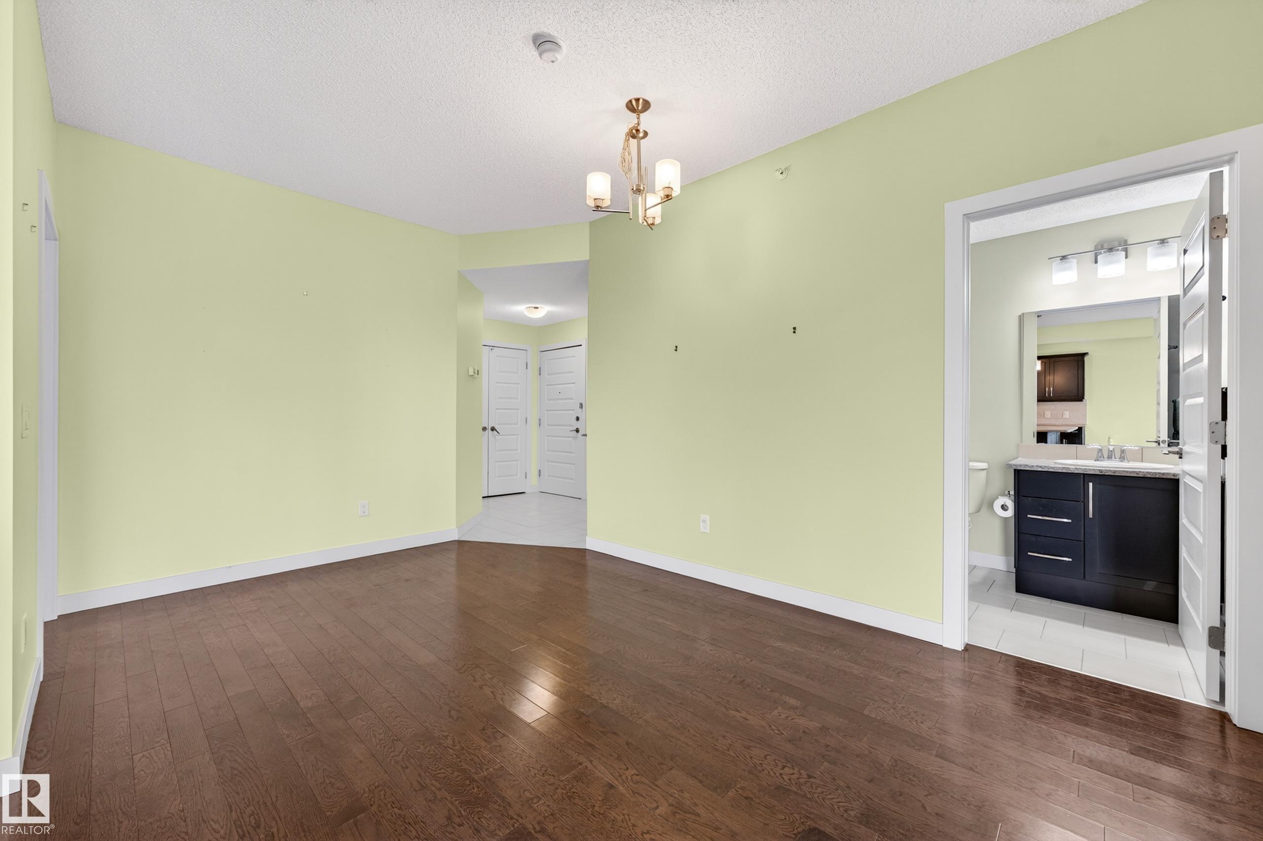 Photo 13 at 413 - 10530 56 Avenue NW, Pleasantview, Edmonton