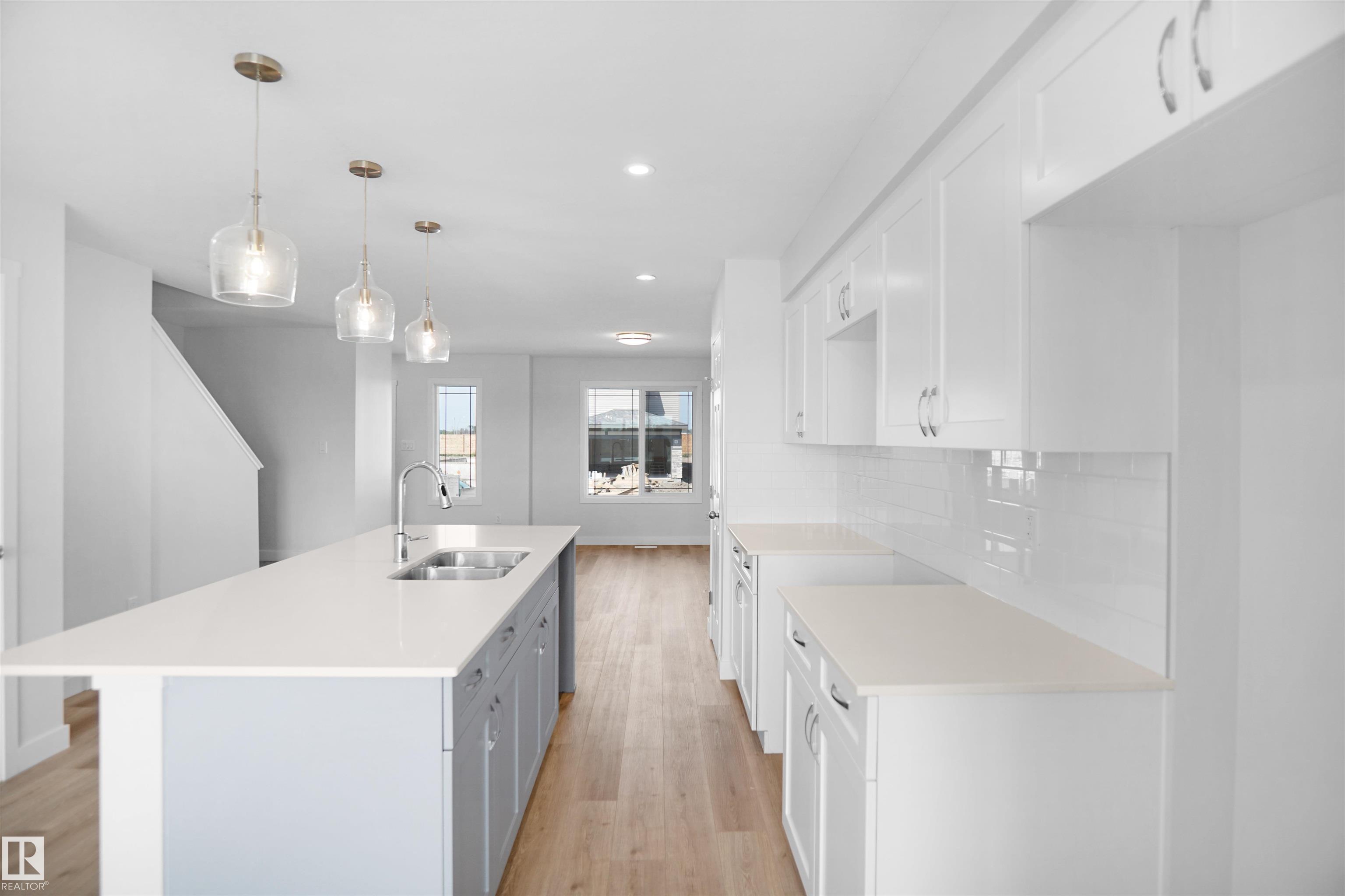 Photo 11 at 22943 82 Avenue NW, Rosenthal, Edmonton