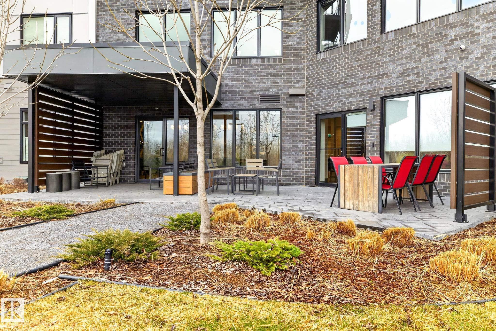 520 - 7463 May Common NW, Magrath Heights, Edmonton