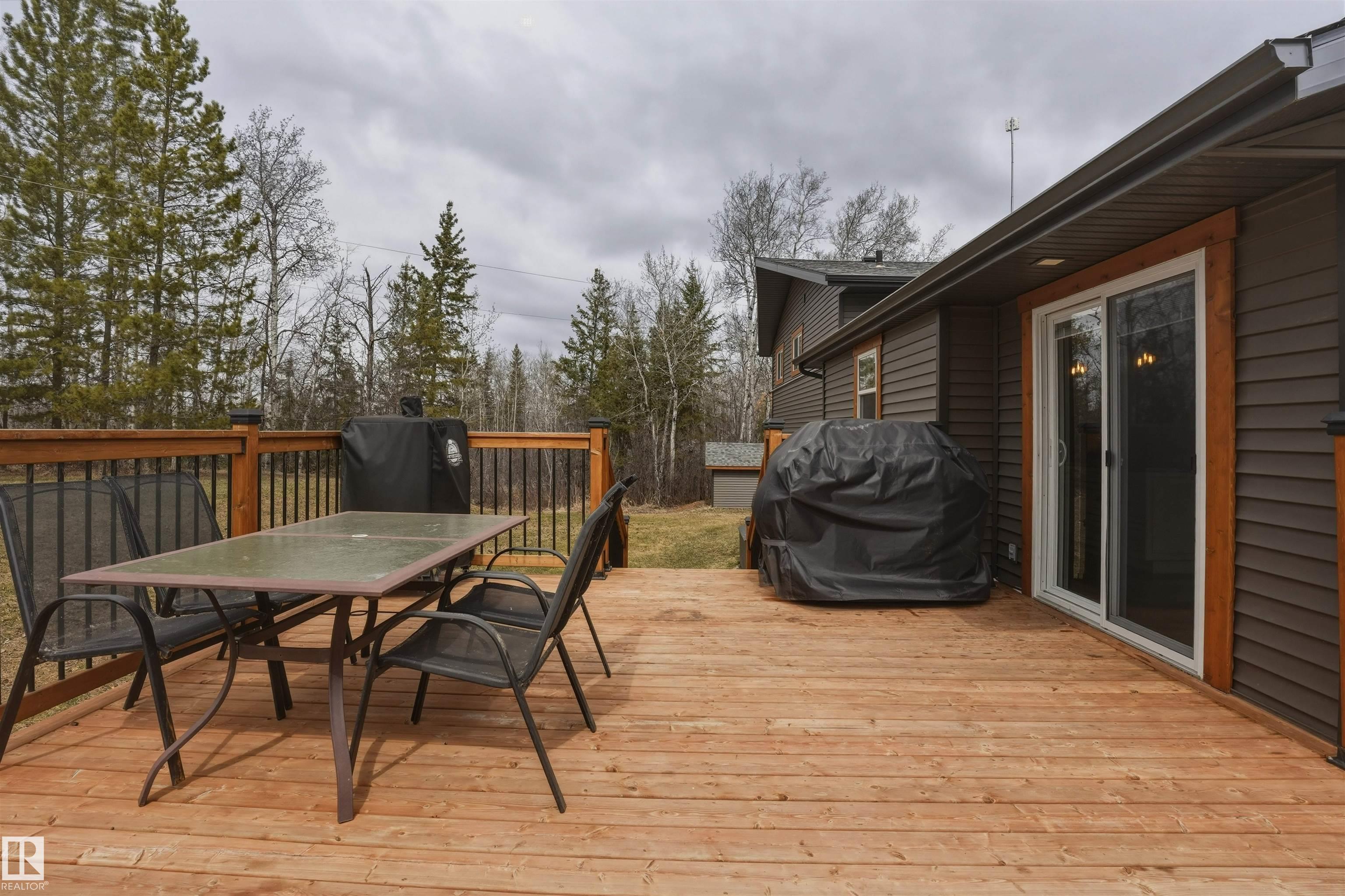 Photo 16 at 1 - 27432 Twp Road 544, Hansens, Rural Sturgeon County