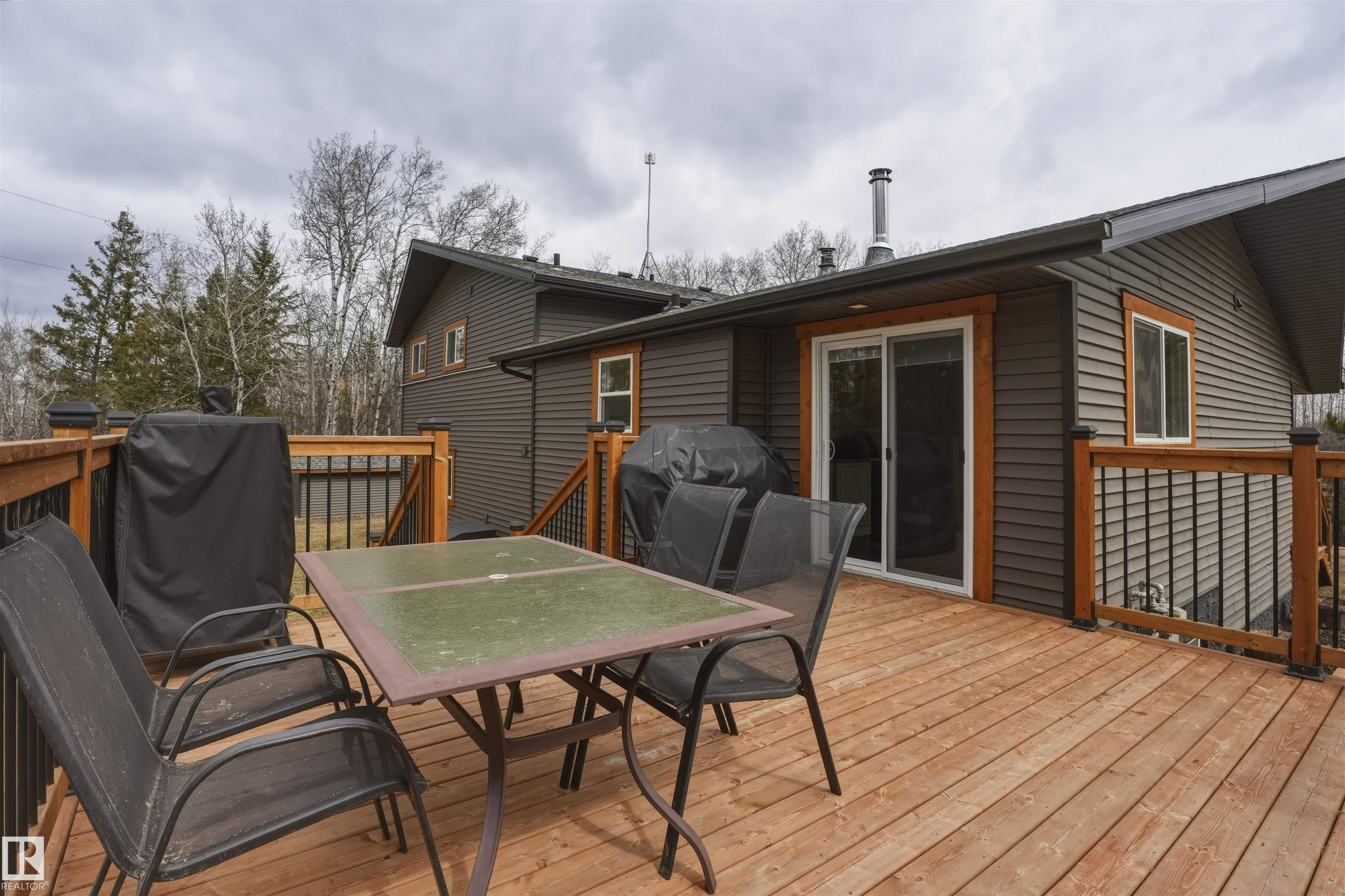 Photo 17 at 1 - 27432 Twp Road 544, Hansens, Rural Sturgeon County