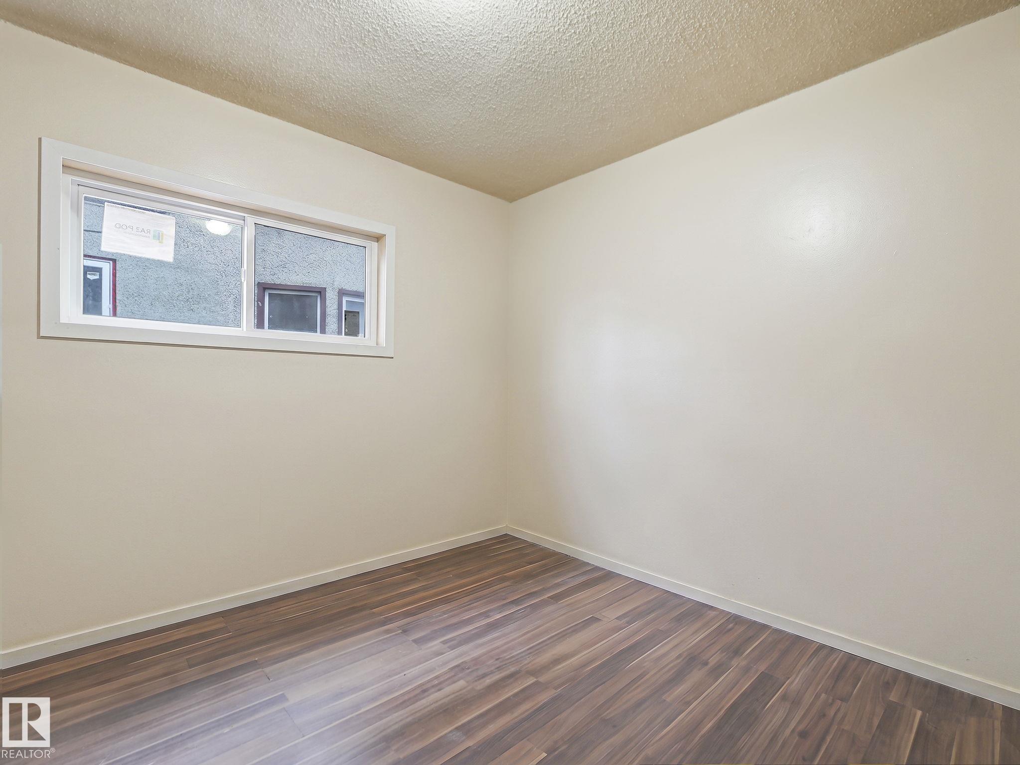 Photo 14 at 9632 106a Avenue NW, Mccauley, Edmonton