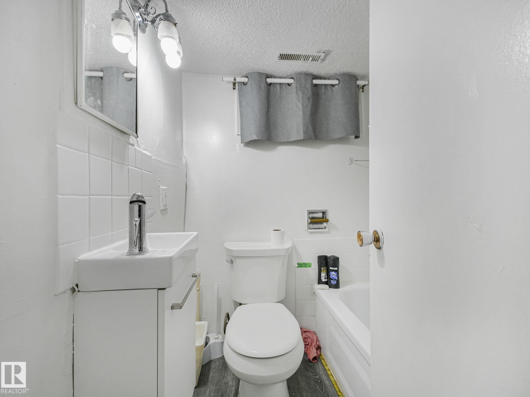 Photo 27 at 9632 106a Avenue NW, Mccauley, Edmonton