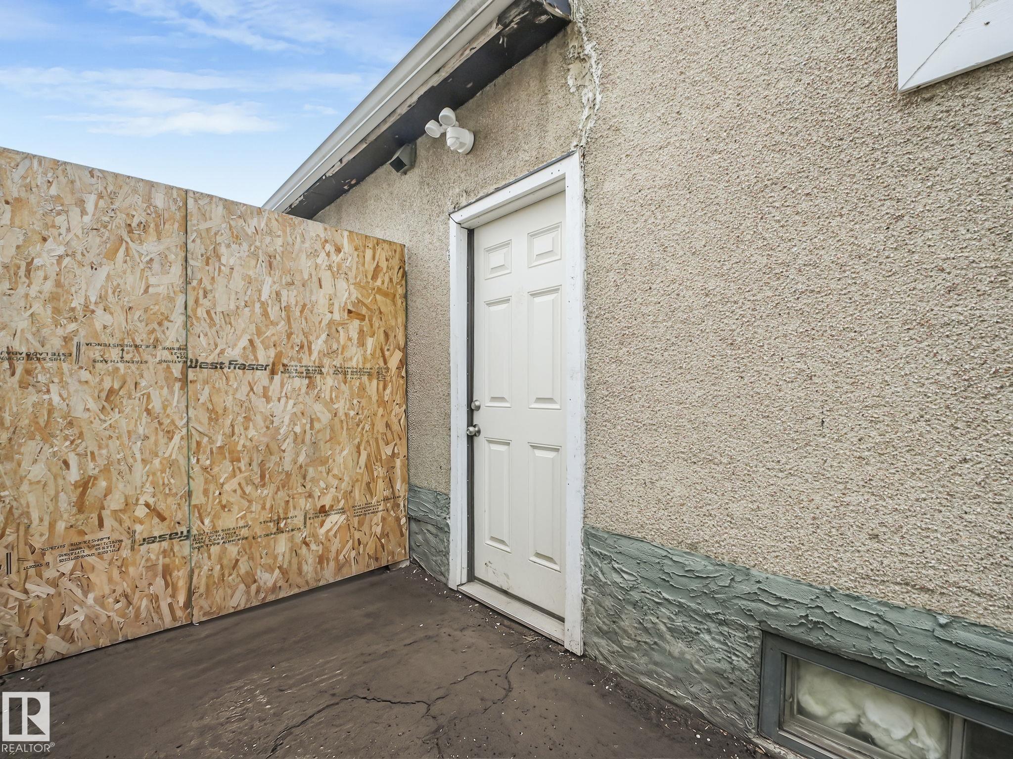 Photo 42 at 9632 106a Avenue NW, Mccauley, Edmonton