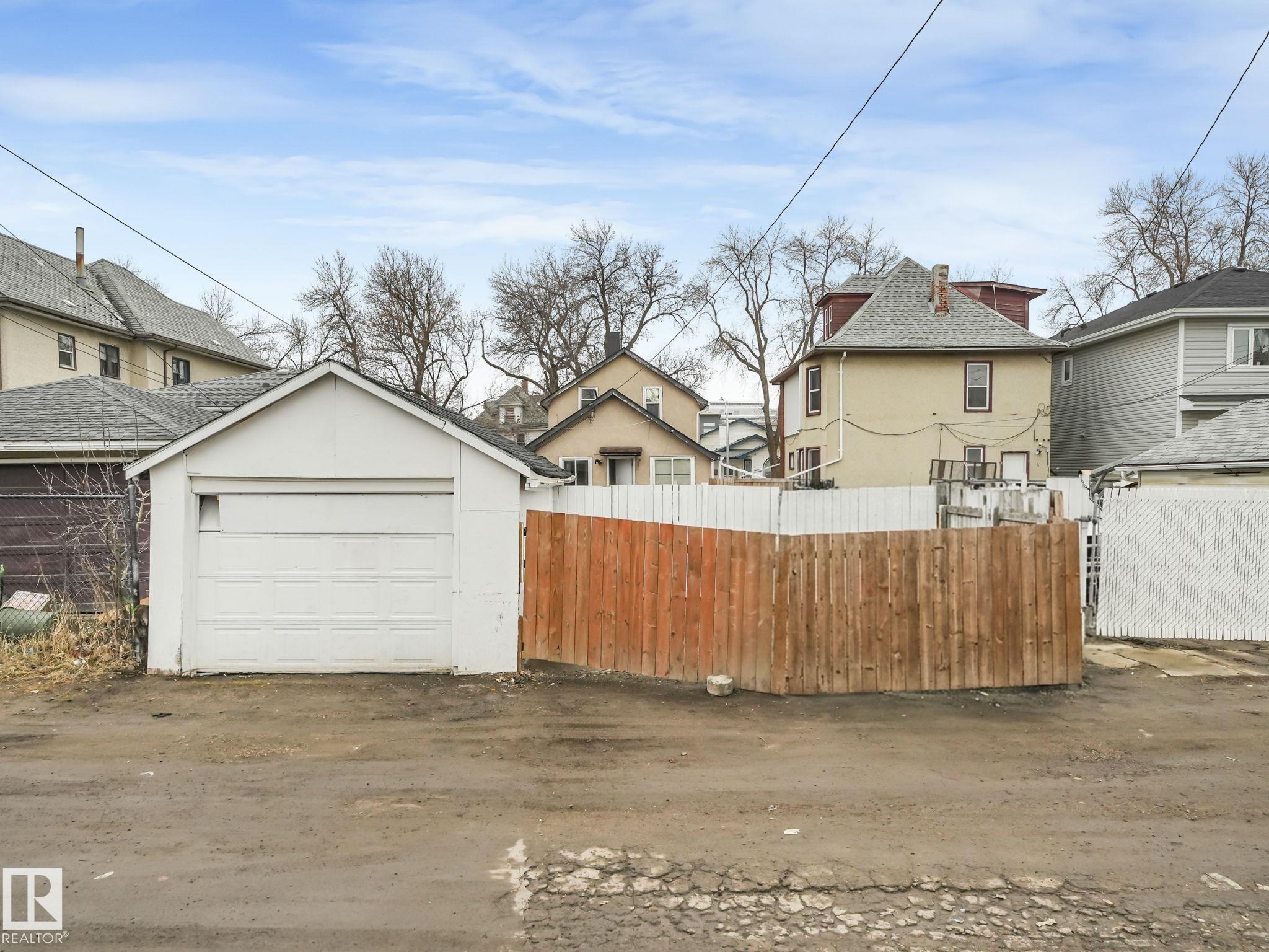 Photo 45 at 9632 106a Avenue NW, Mccauley, Edmonton