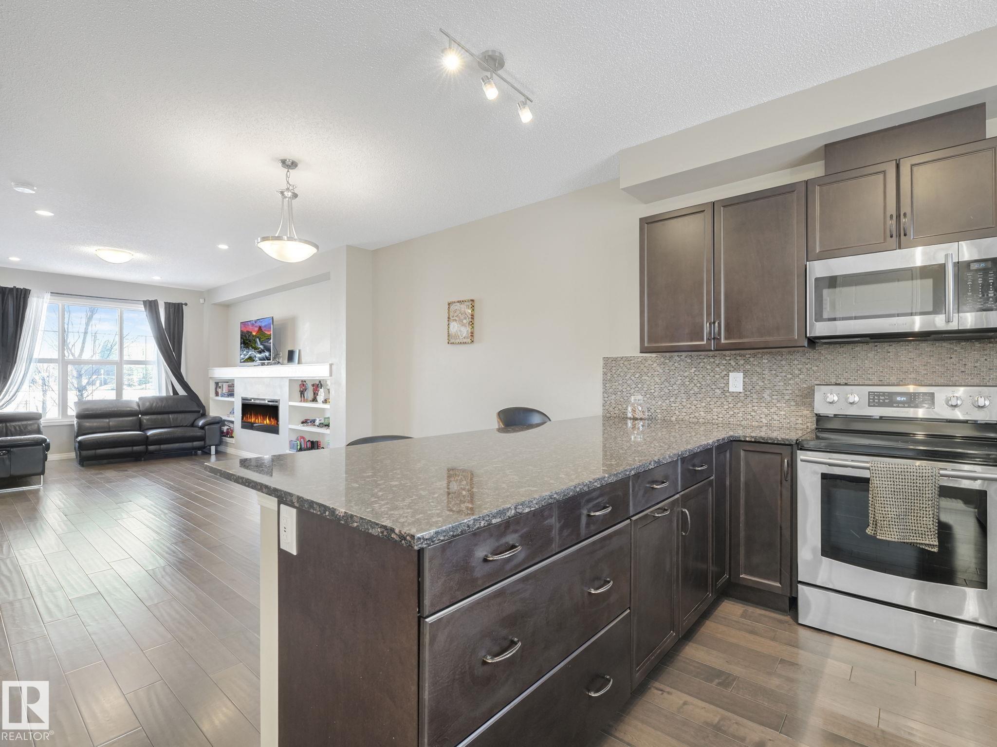 Photo 11 at 8119 Chappelle Way SW, Chappelle Area, Edmonton