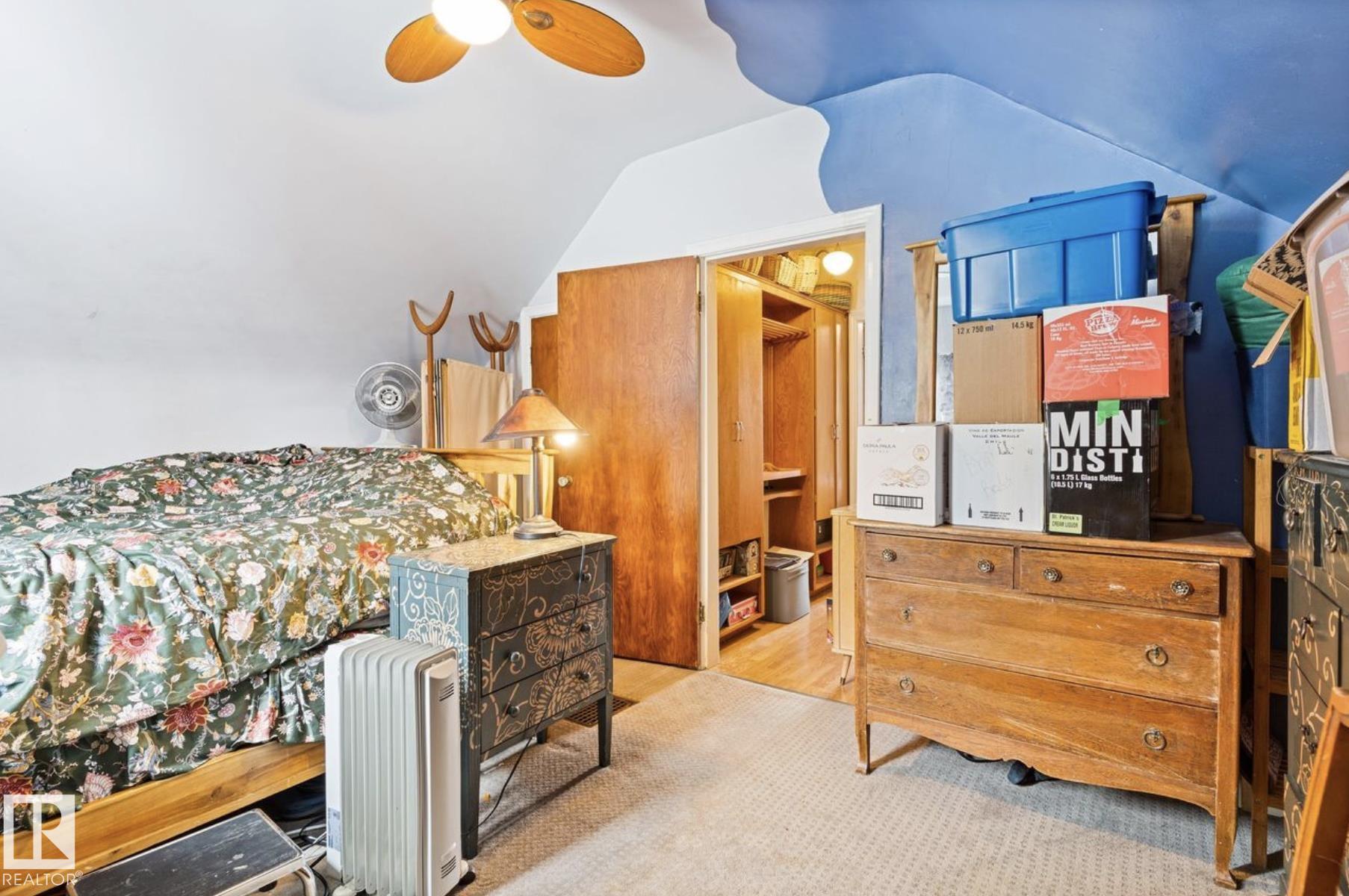 Photo 20 at 7703 77 Avenue NW, King Edward Park, Edmonton