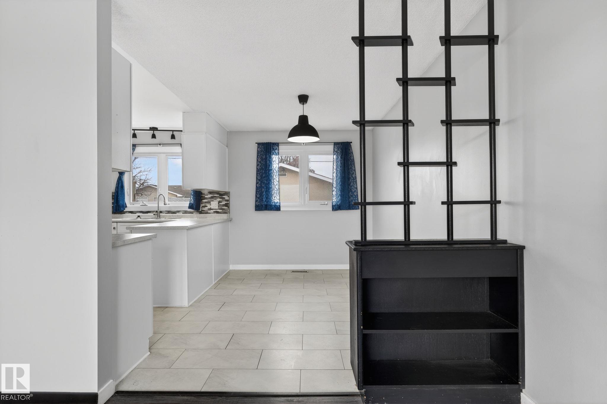 Photo 15 at 12404 50 Street NW, Newton, Edmonton