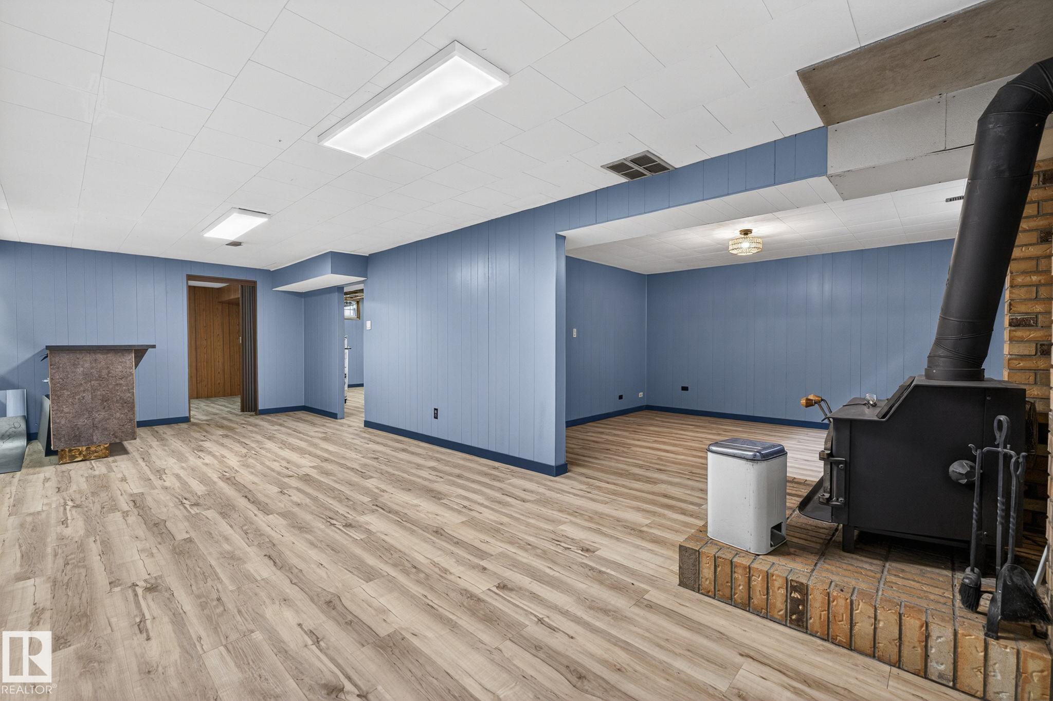 Photo 35 at 12404 50 Street NW, Newton, Edmonton