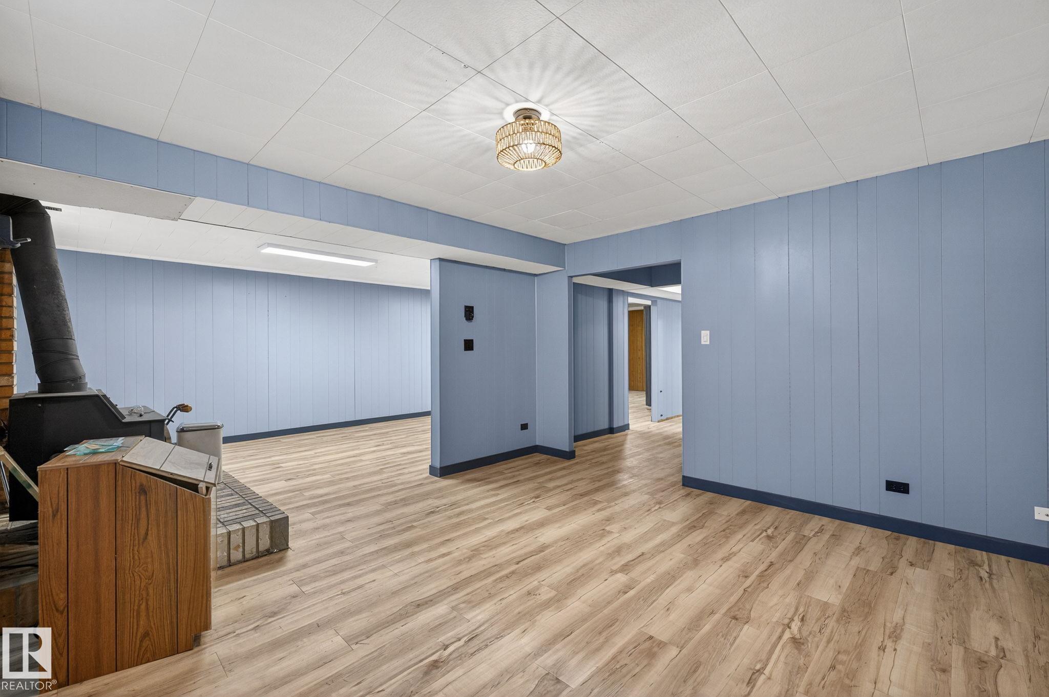 Photo 36 at 12404 50 Street NW, Newton, Edmonton