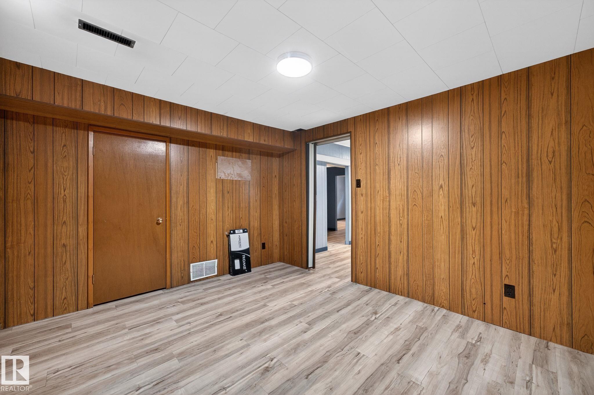 Photo 38 at 12404 50 Street NW, Newton, Edmonton