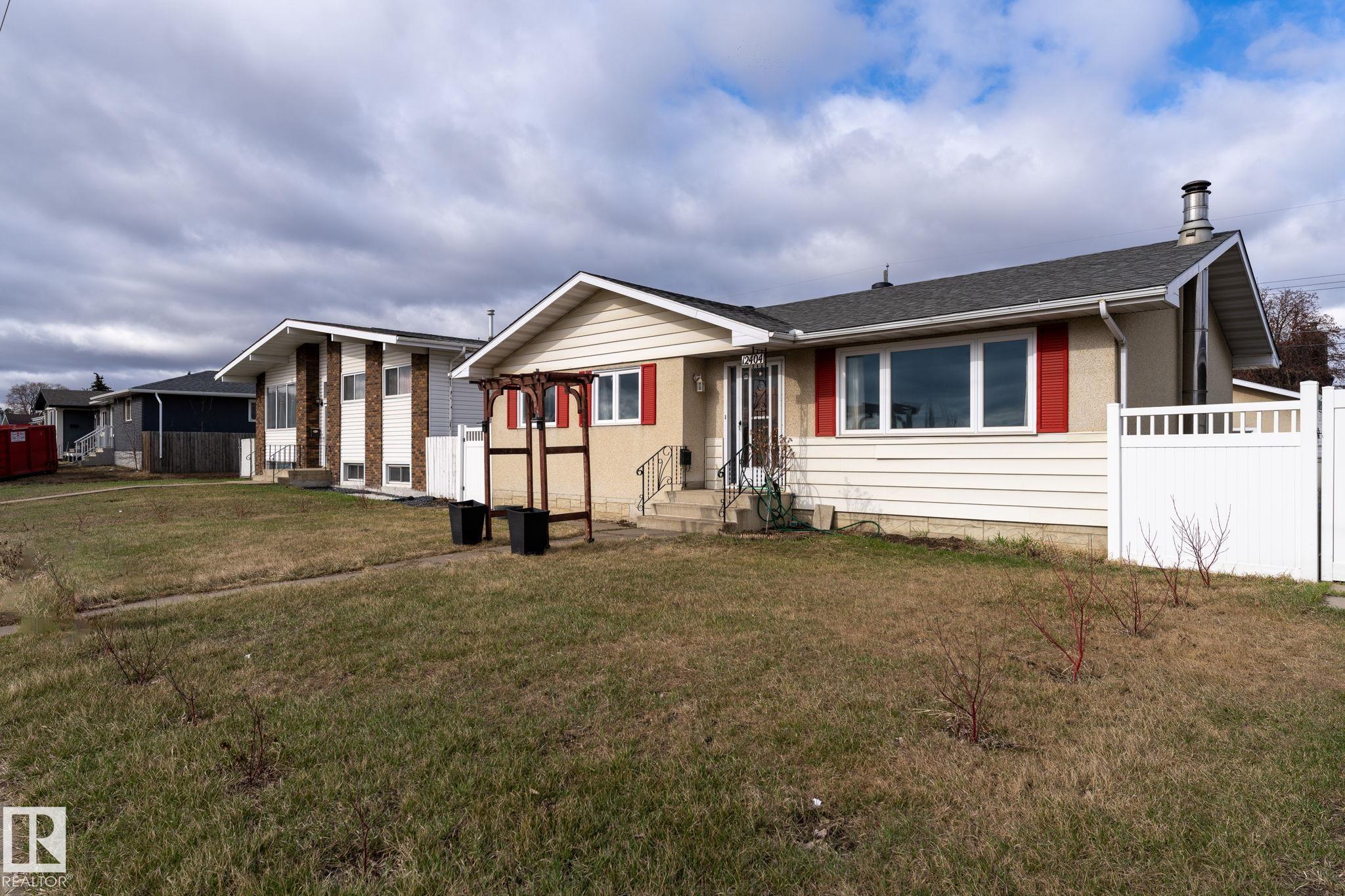 Photo 44 at 12404 50 Street NW, Newton, Edmonton