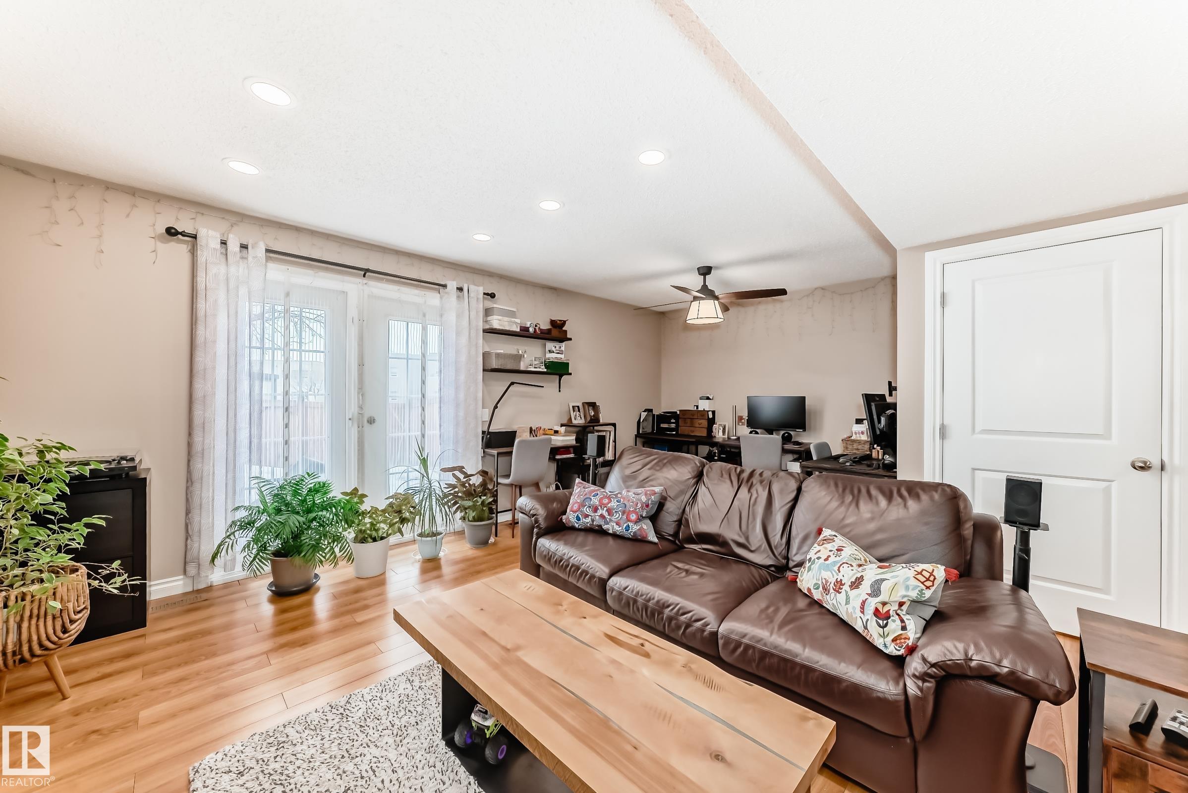 Photo 15 at 3207 139 Avenue NW, Hairsine, Edmonton