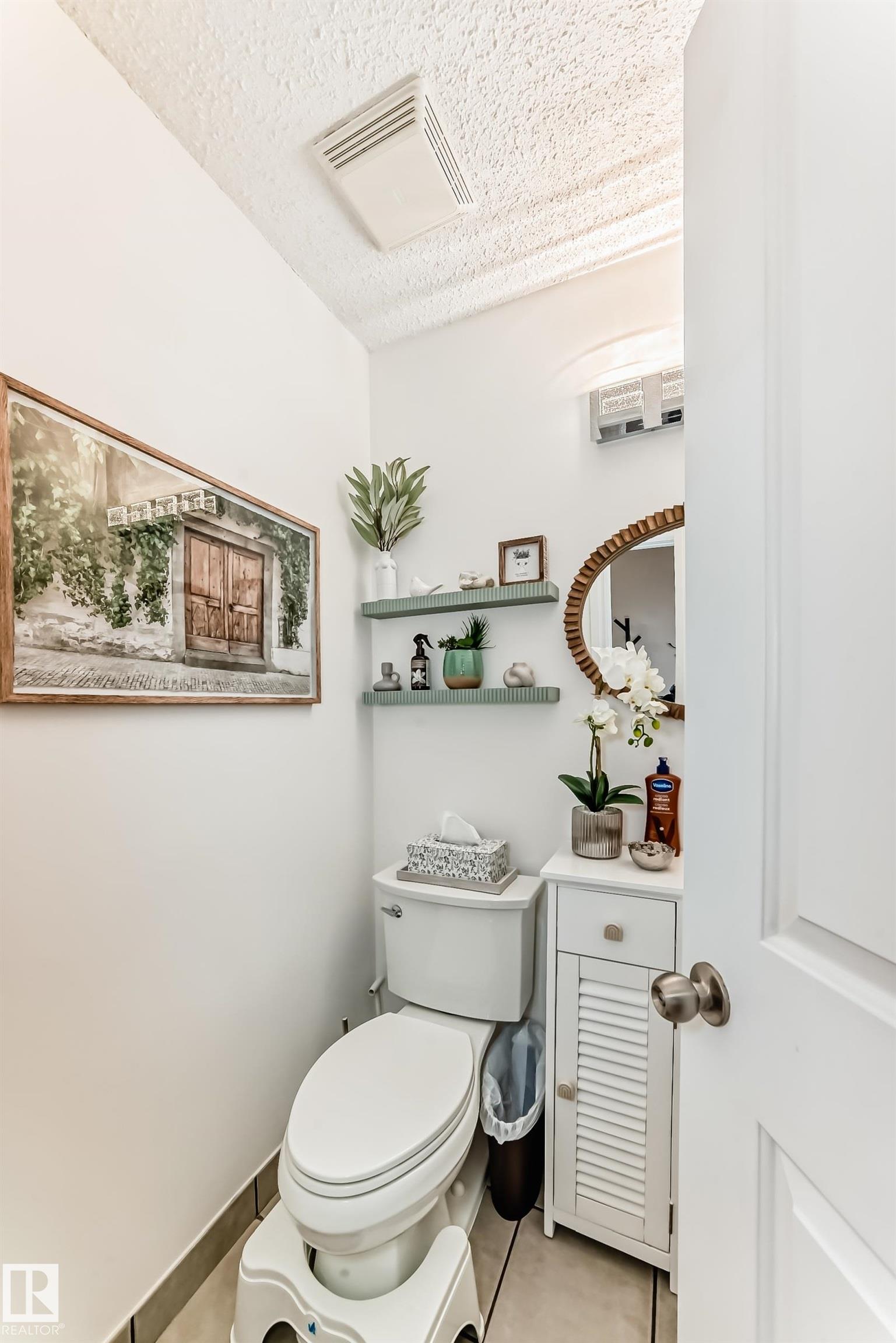 Photo 17 at 3207 139 Avenue NW, Hairsine, Edmonton