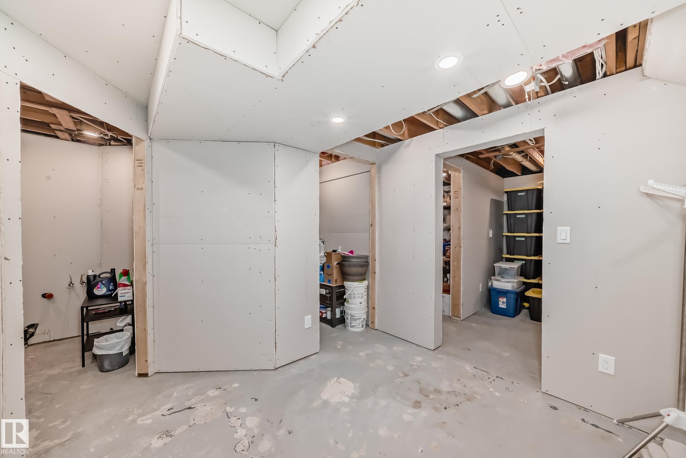 Photo 31 at 3207 139 Avenue NW, Hairsine, Edmonton