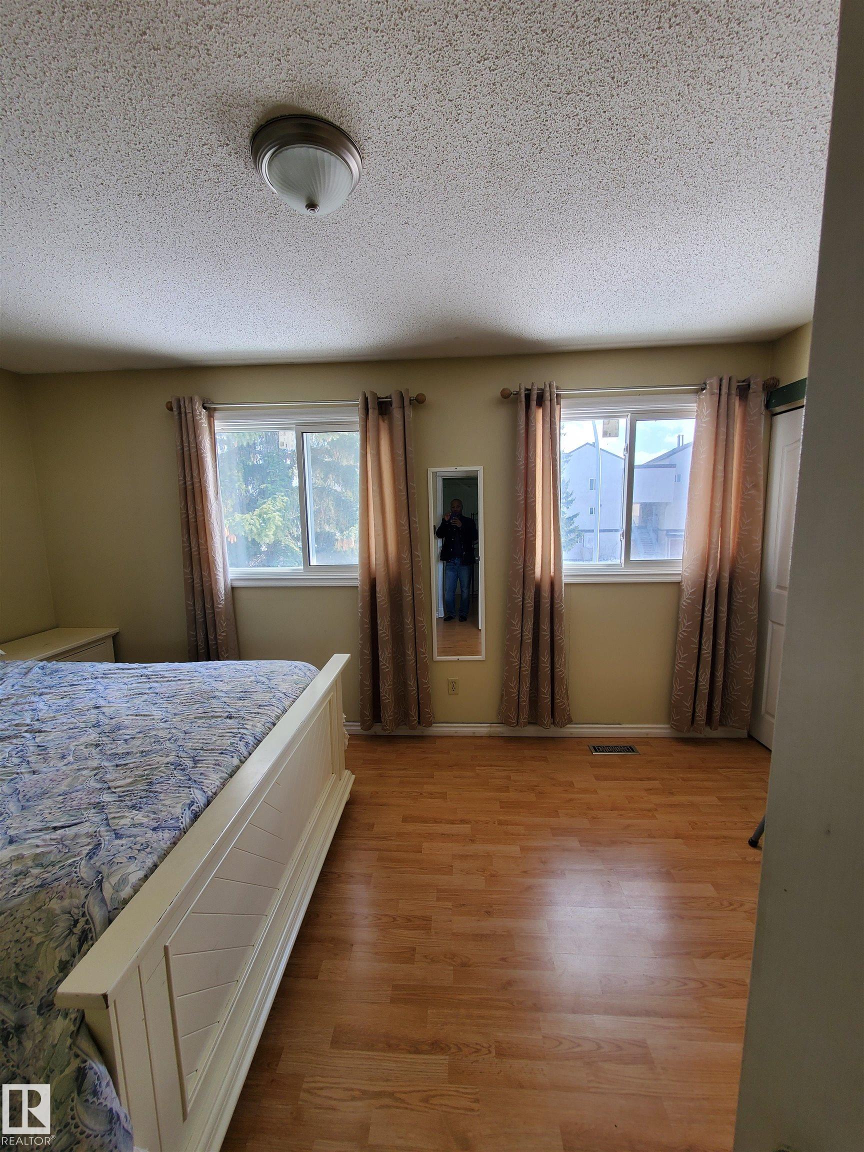 Photo 17 at 11814 157 Avenue NW, Dunluce, Edmonton