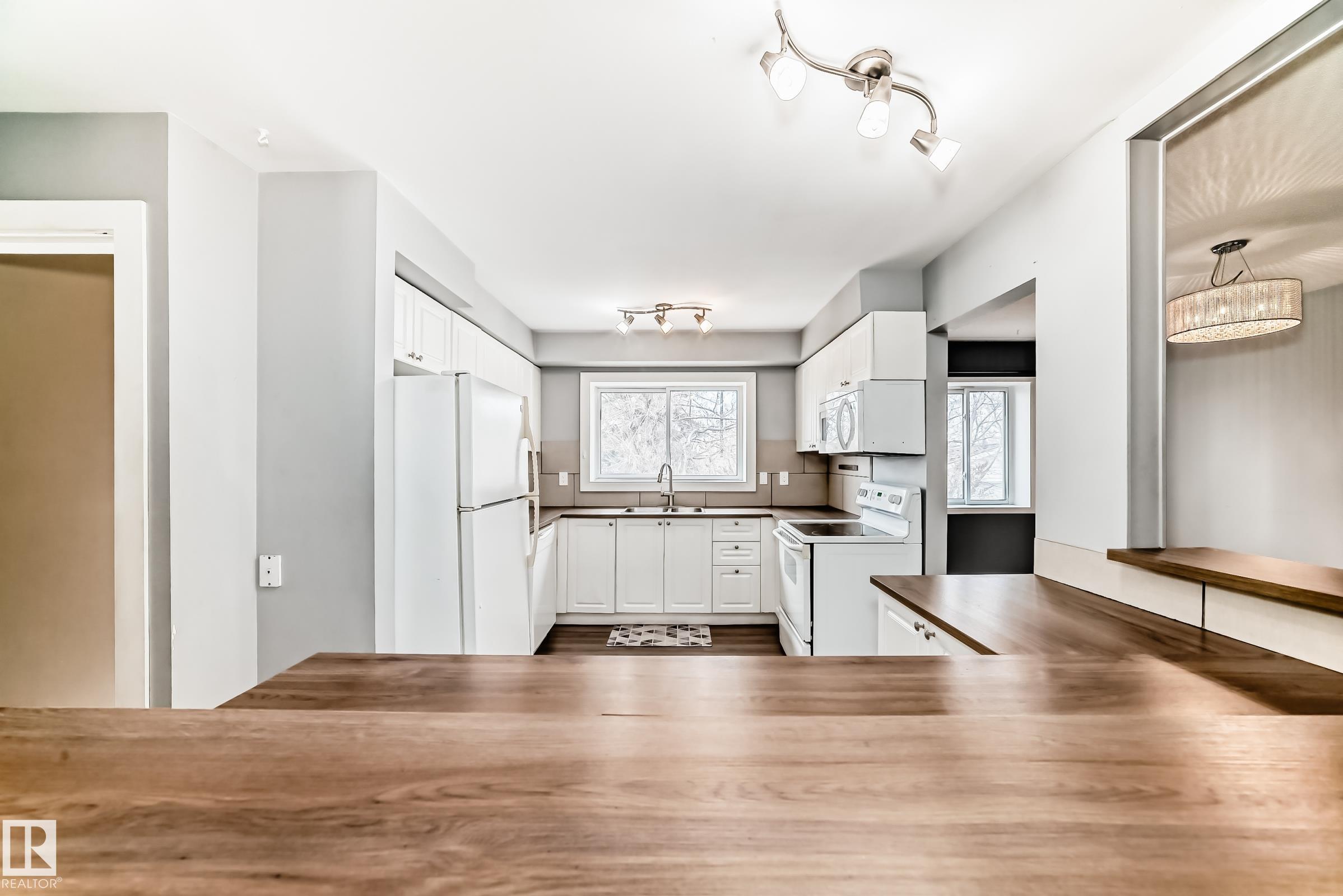 Photo 15 at 52 Rosewood Drive, Maplewood, Sherwood Park