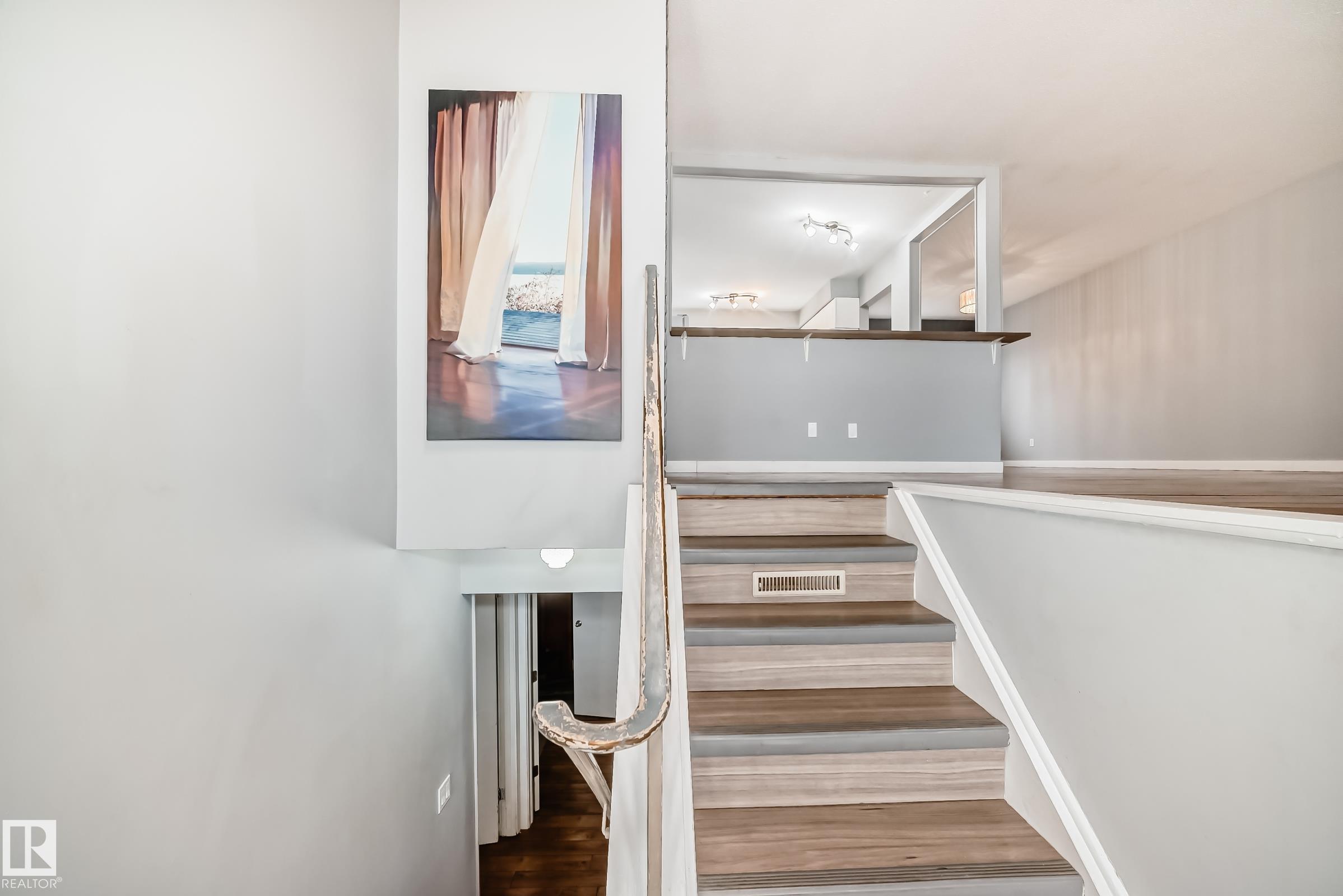 52 Rosewood Drive, Maplewood, Sherwood Park