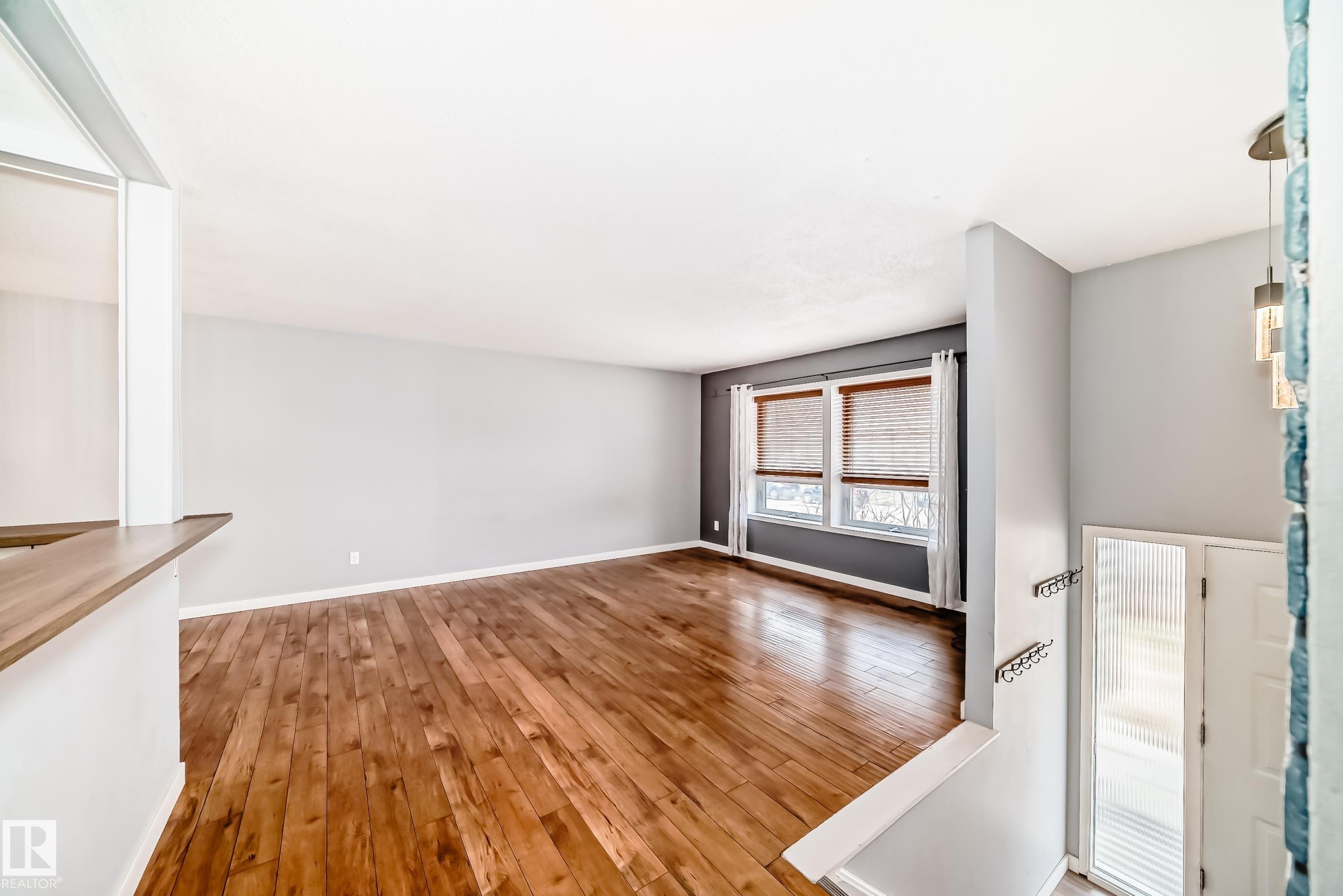 52 Rosewood Drive, Maplewood, Sherwood Park