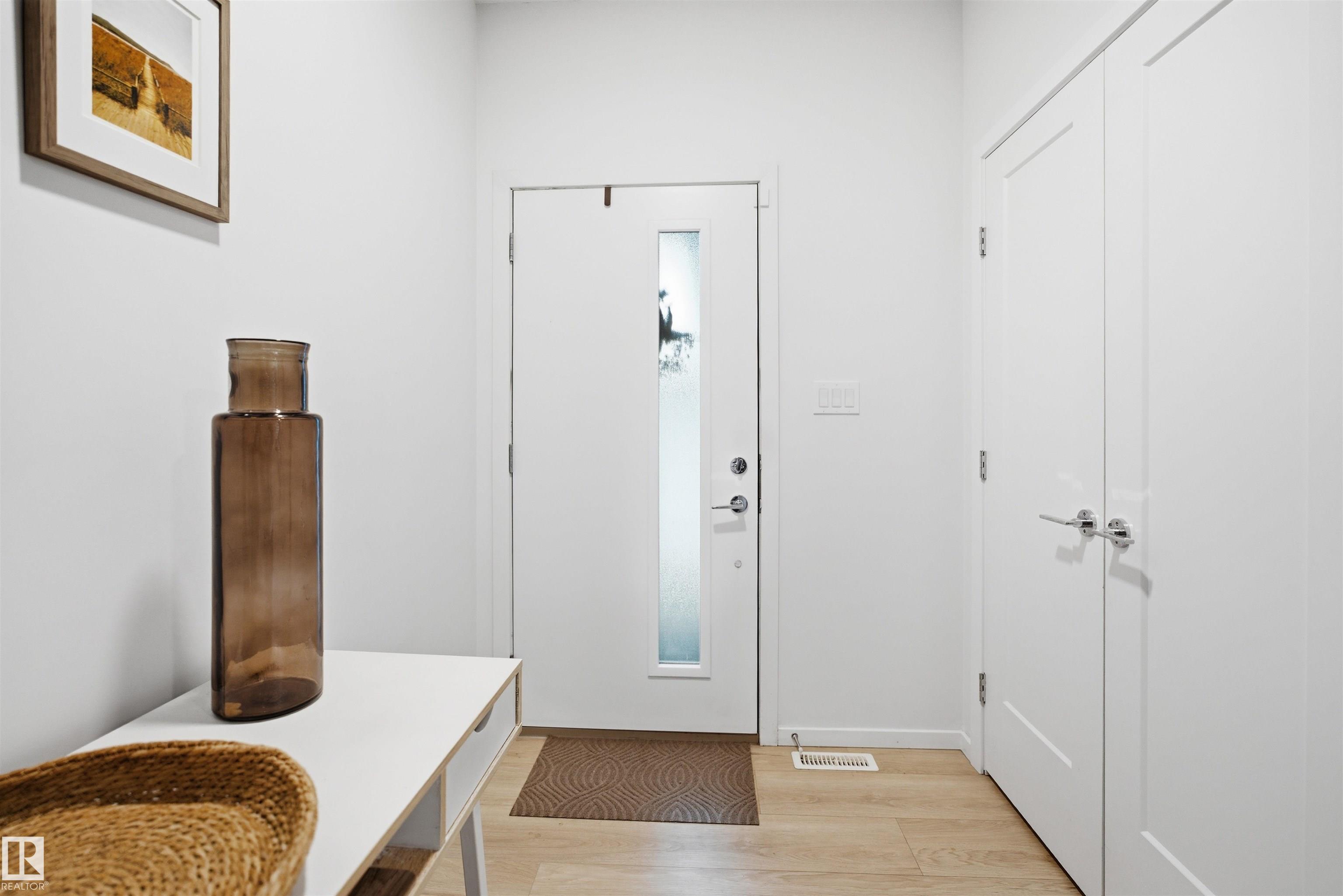 7782 174a Avenue NW, Crystallina Nera West, Edmonton