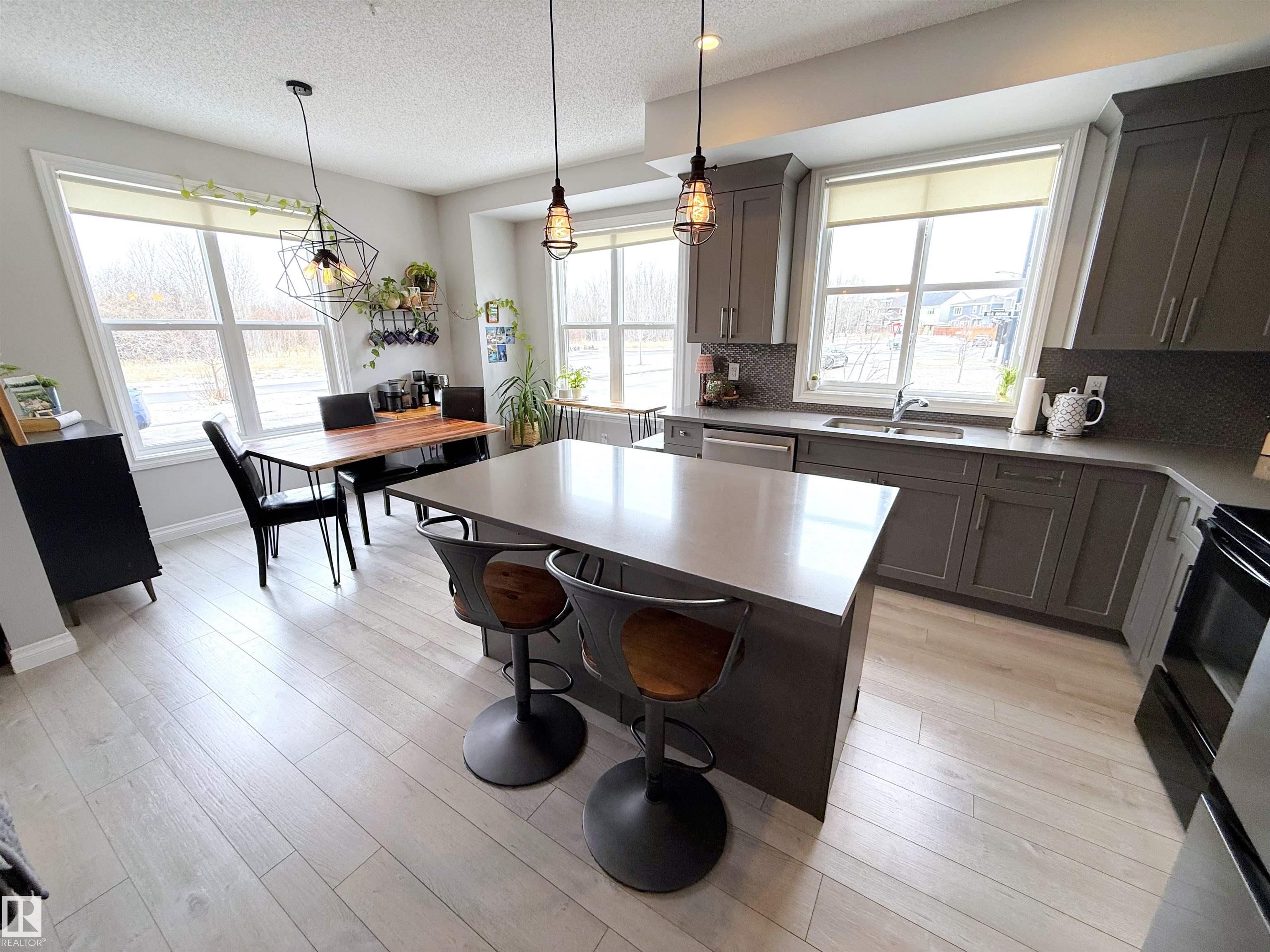 Photo 12 at 1807 202 Street NW, Stillwater, Edmonton