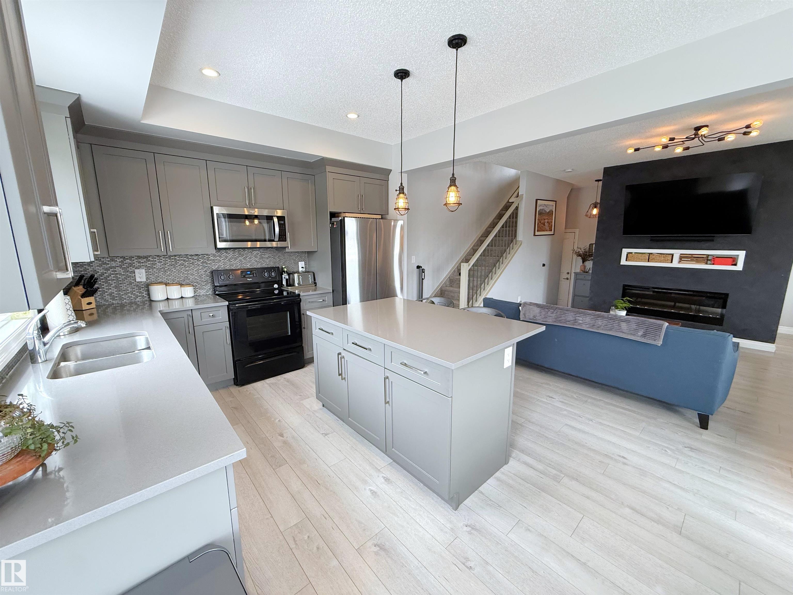 Photo 17 at 1807 202 Street NW, Stillwater, Edmonton