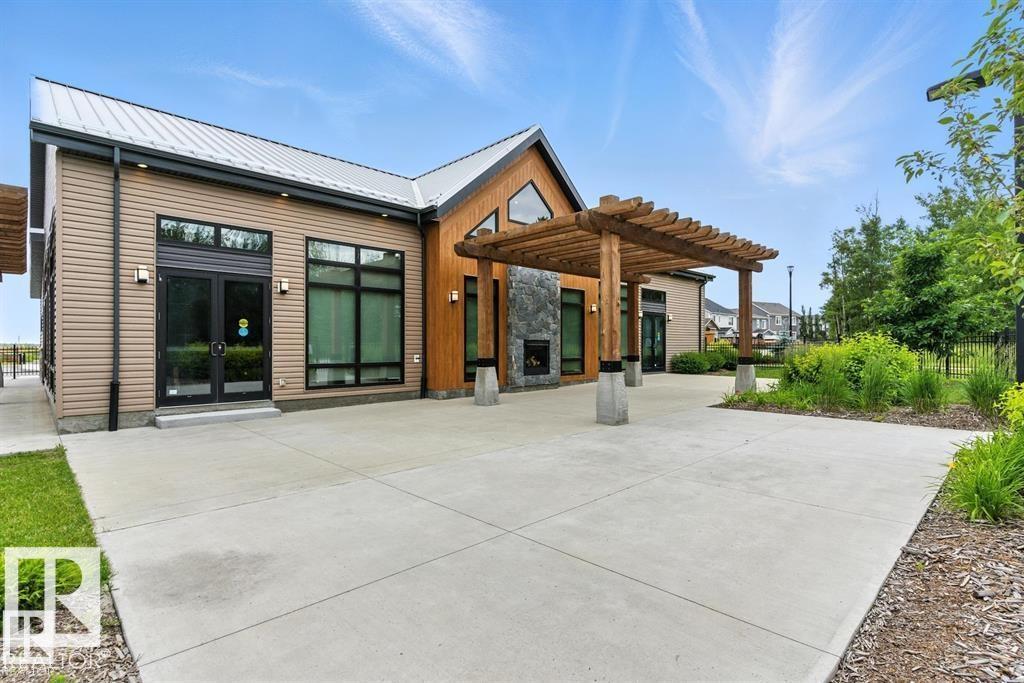 https://zimg.paragon.ice.com/ParagonImages/Property/PM/RAE/225397099/58/0/0/e906fc5a3b91c87b869190d0258e8481/1/d08b83d4f48196f92373c023e21729ad/225397099-5fbaa618-b08c-4ff3-bc43-b0dcf011bd24.JPG
