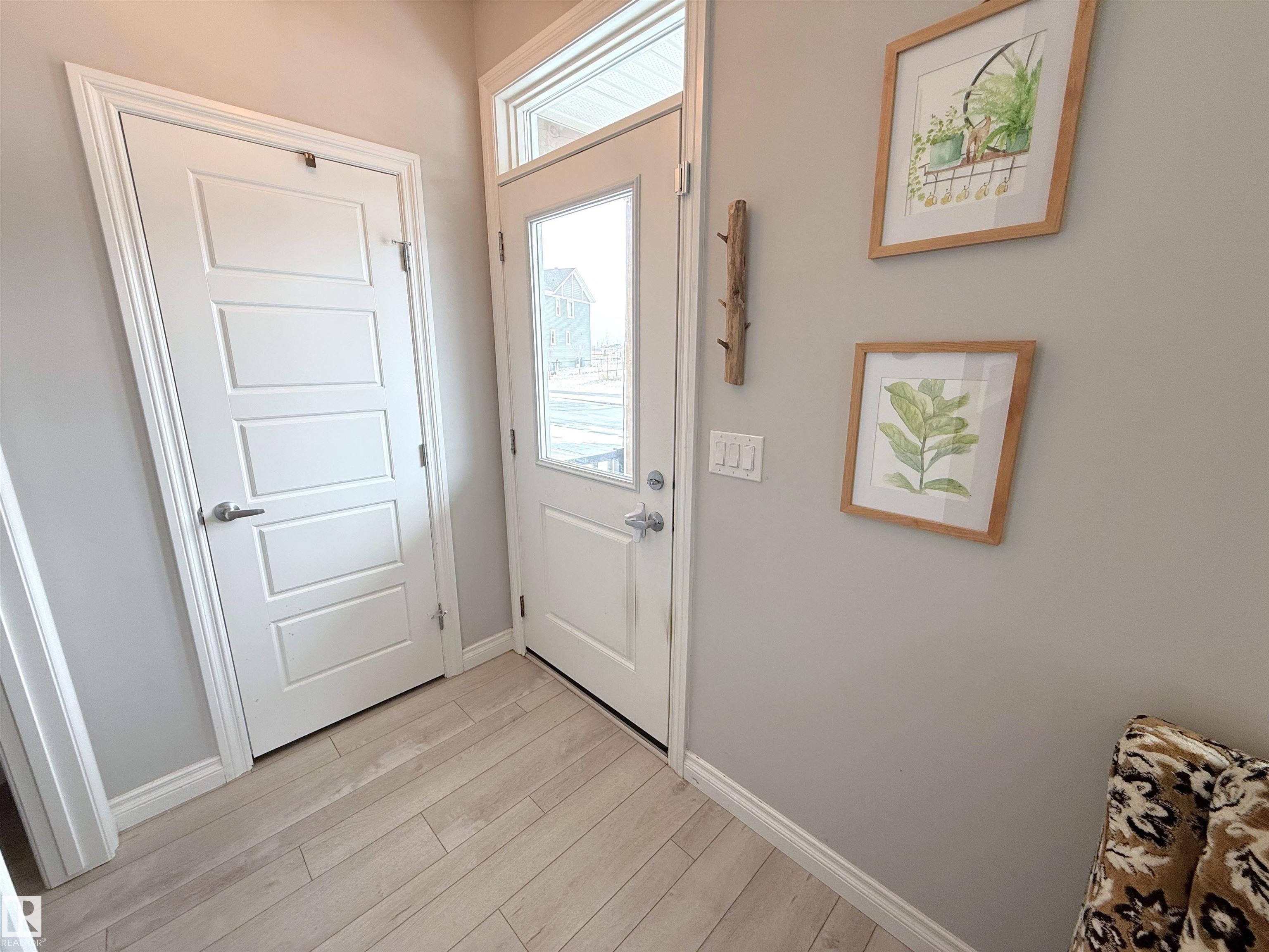 Photo 7 at 1807 202 Street NW, Stillwater, Edmonton