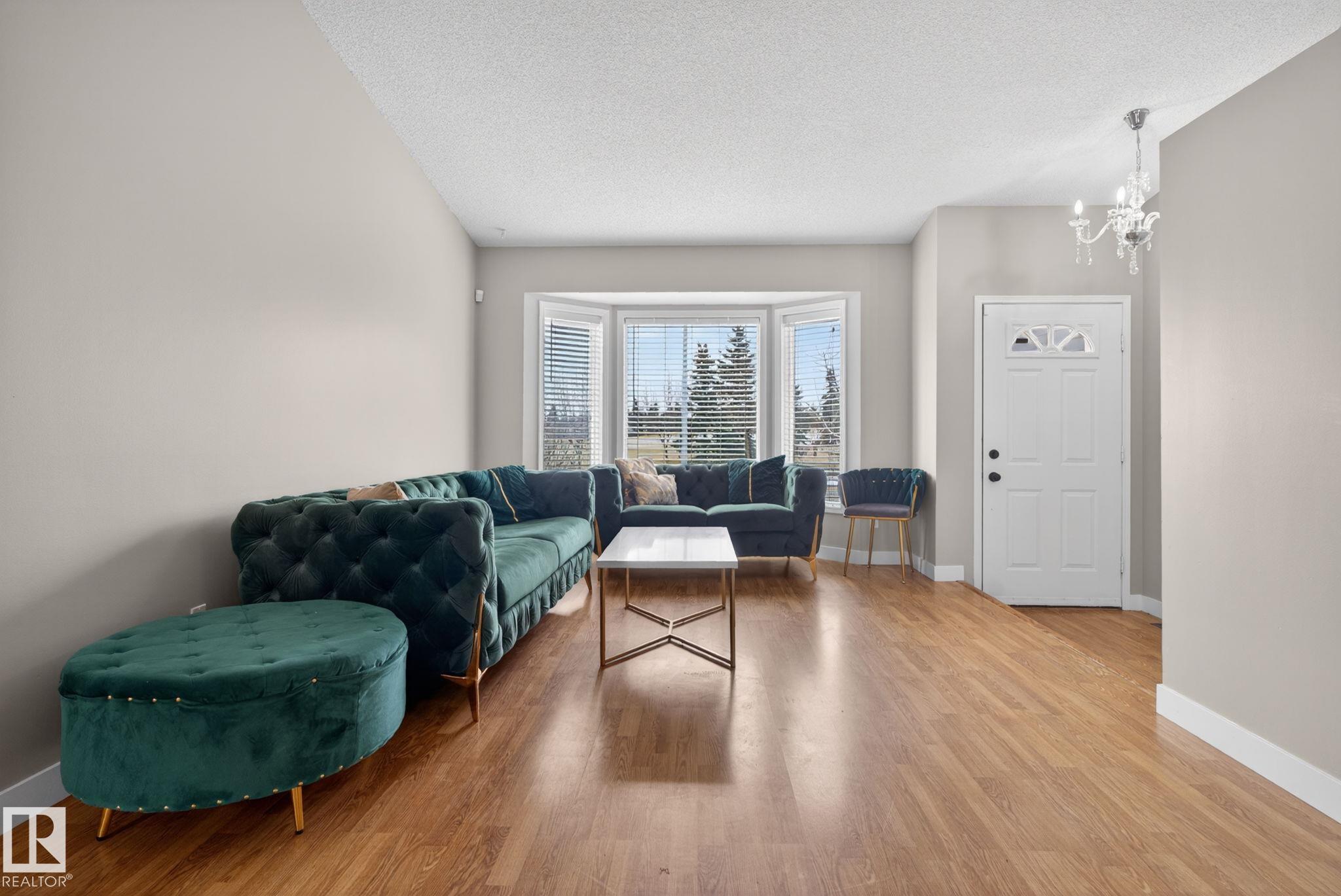 Picture for 18604 97A AV NW