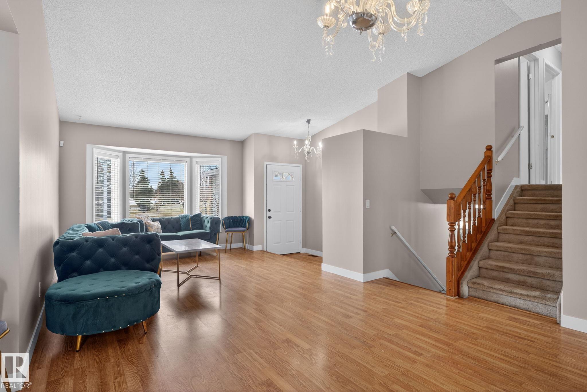 Picture for 18604 97A AV NW