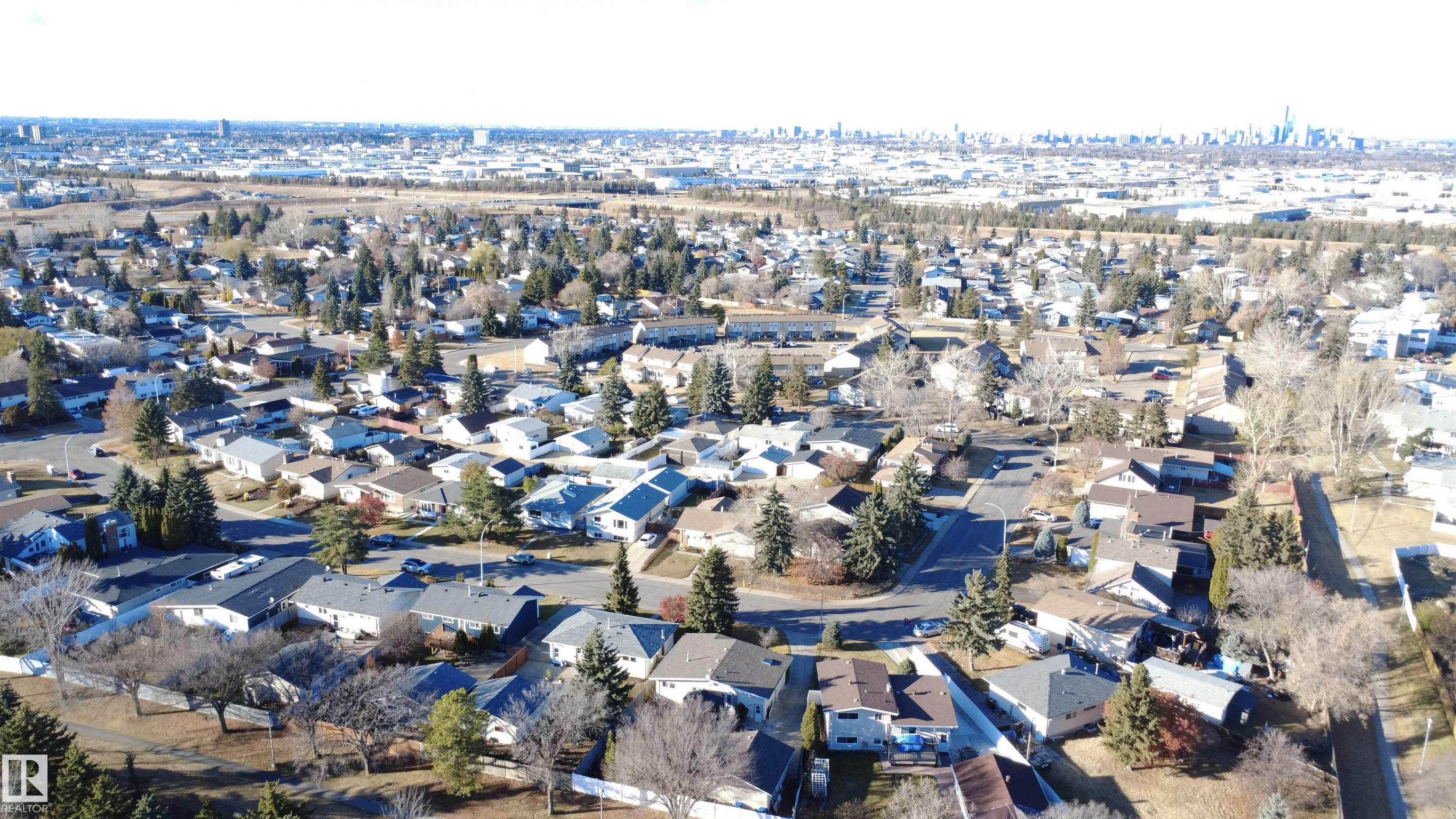 Photo 49 at 4203 83 Street NW, Tweddle Place, Edmonton