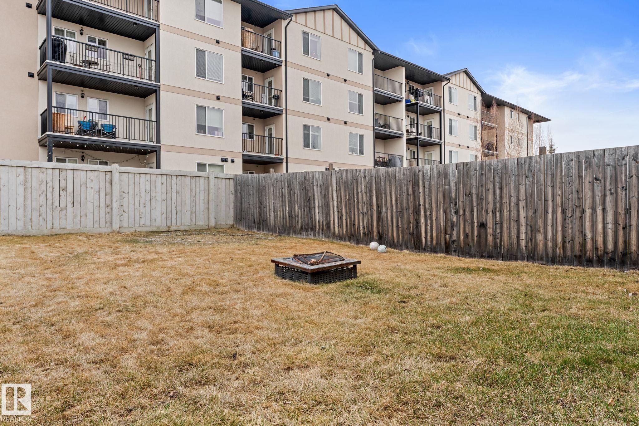 Photo 30 at 45 Meadowview Court, McLaughlin, Spruce Grove