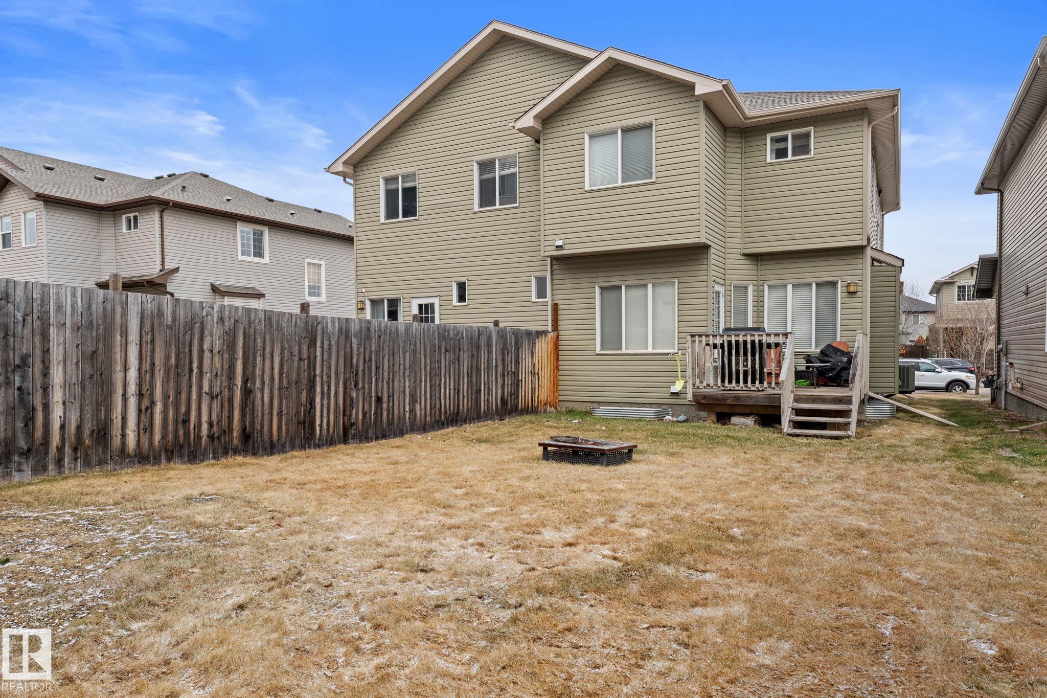 Photo 31 at 45 Meadowview Court, McLaughlin, Spruce Grove