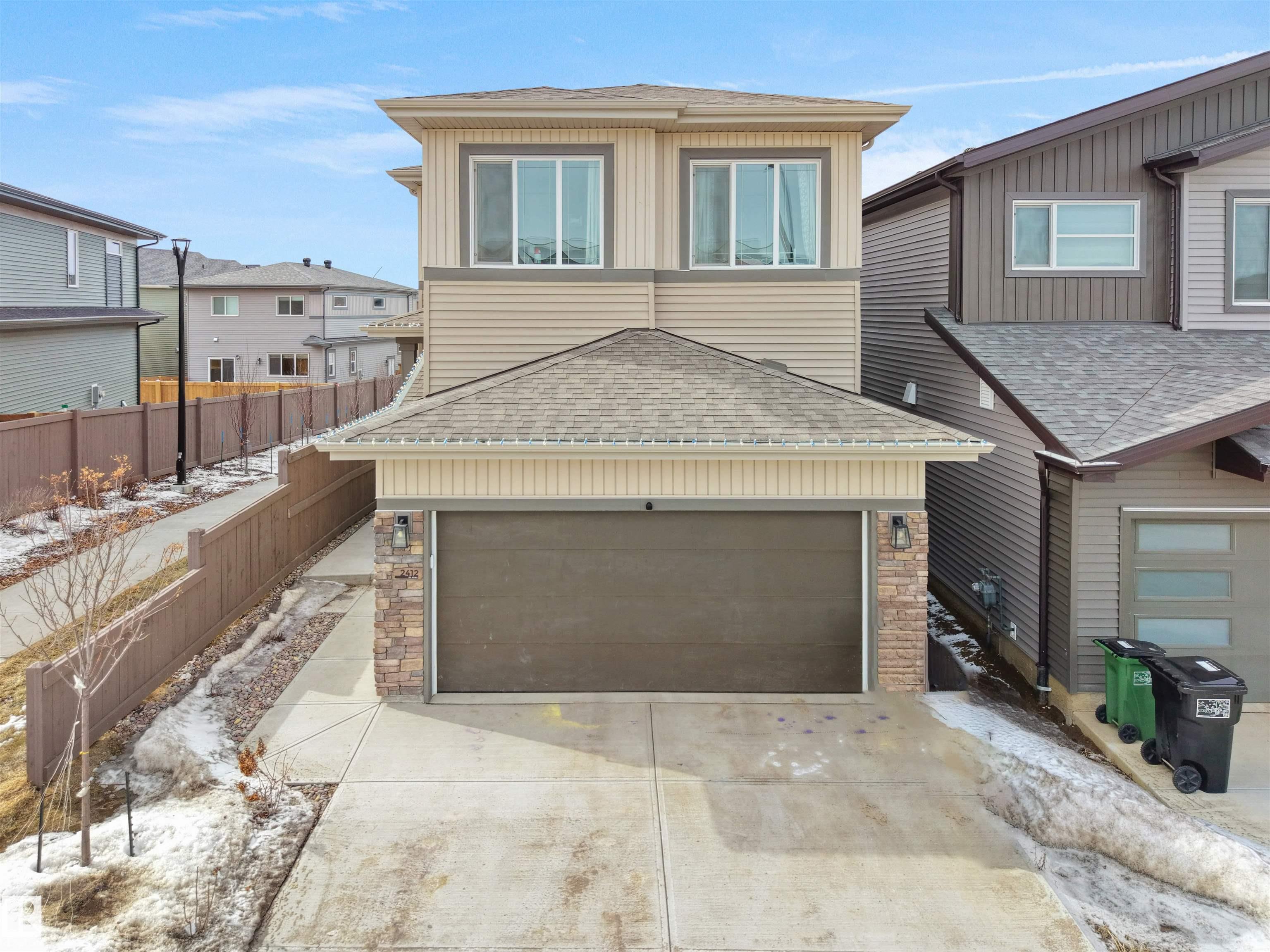2412 206 Street NW, The Uplands, Edmonton