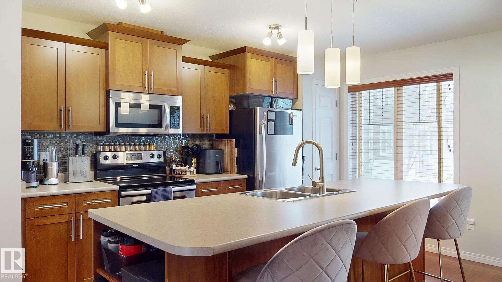 Photo 14 at 4942 Terwillegar Common NW, South Terwillegar, Edmonton