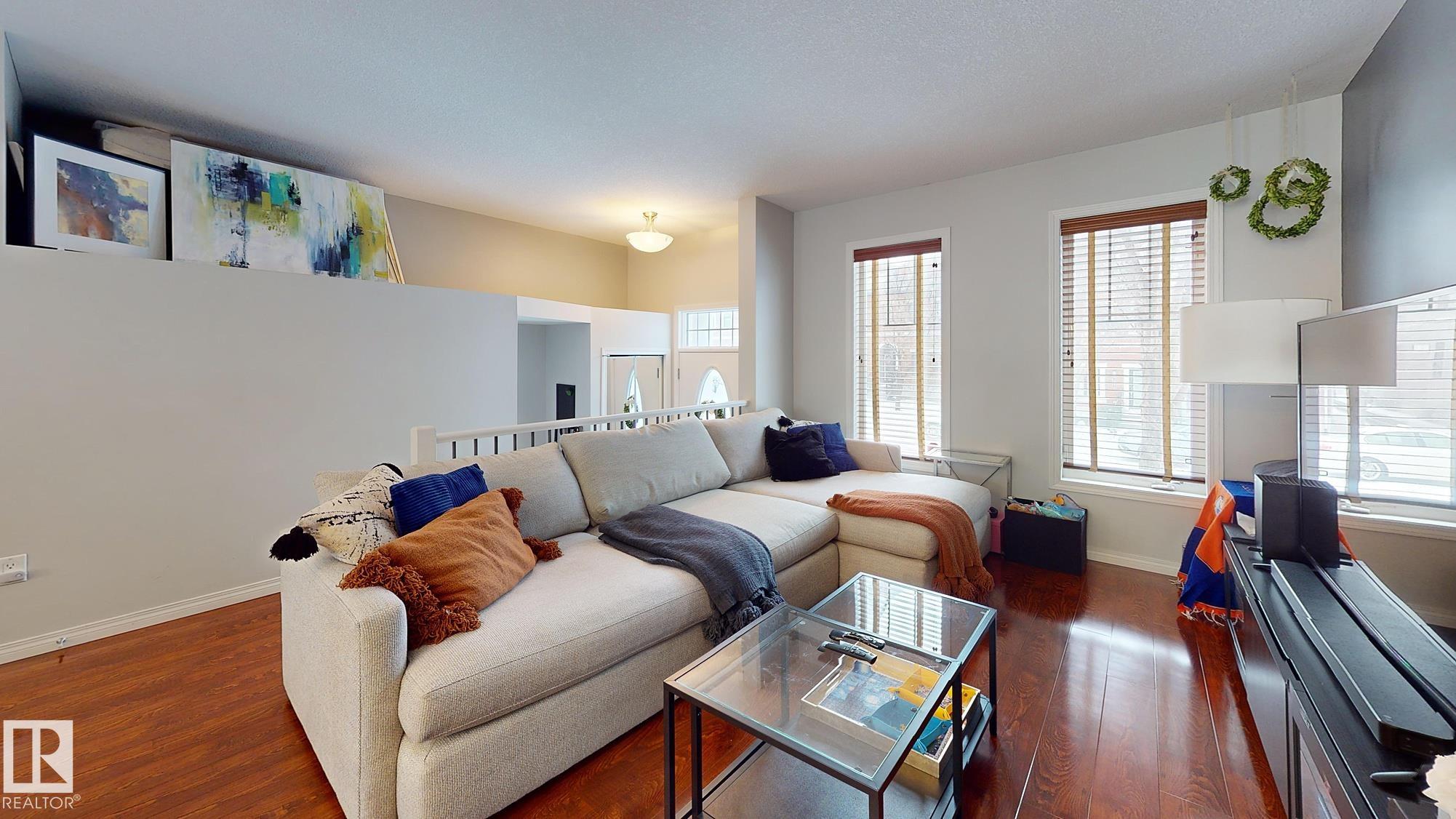 Photo 7 at 4942 Terwillegar Common NW, South Terwillegar, Edmonton