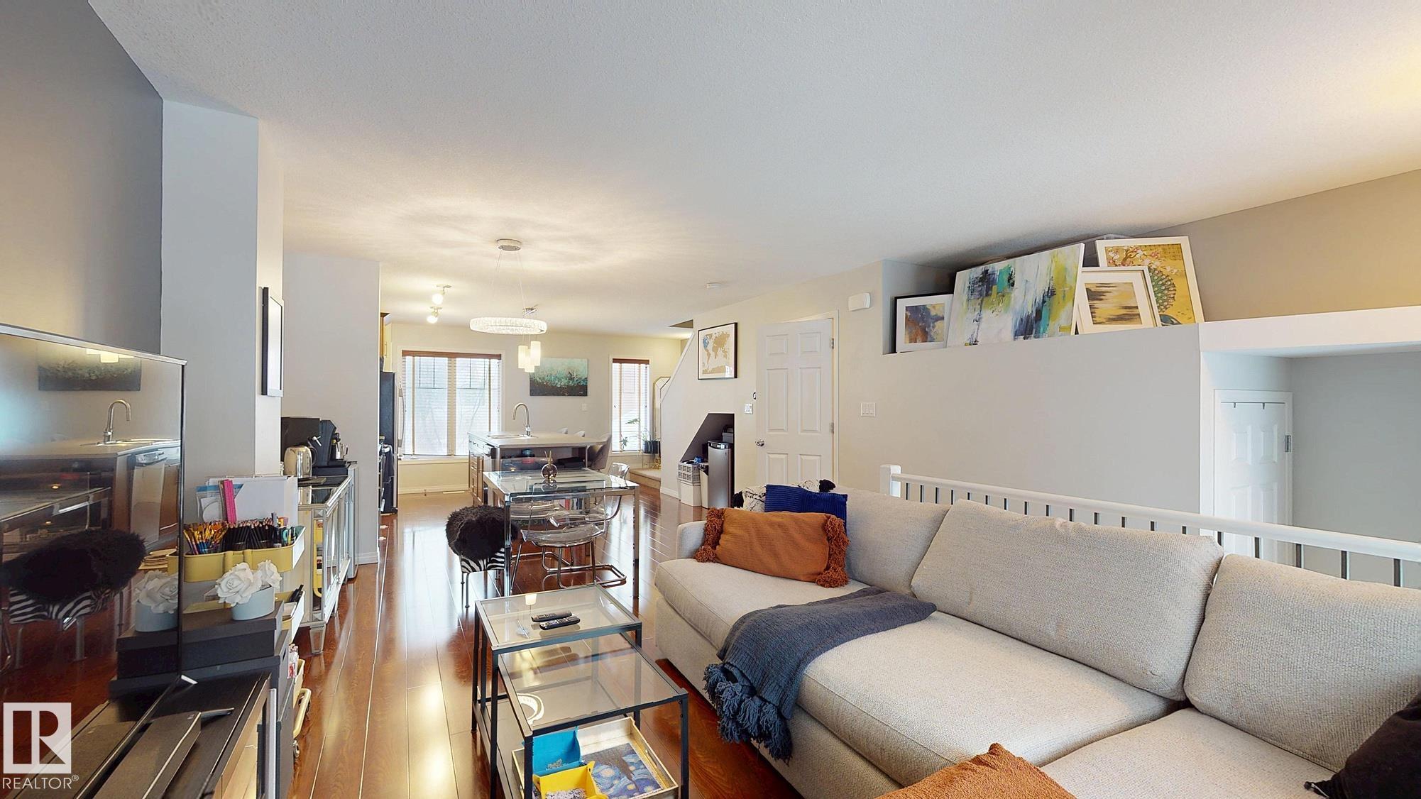 Photo 8 at 4942 Terwillegar Common NW, South Terwillegar, Edmonton