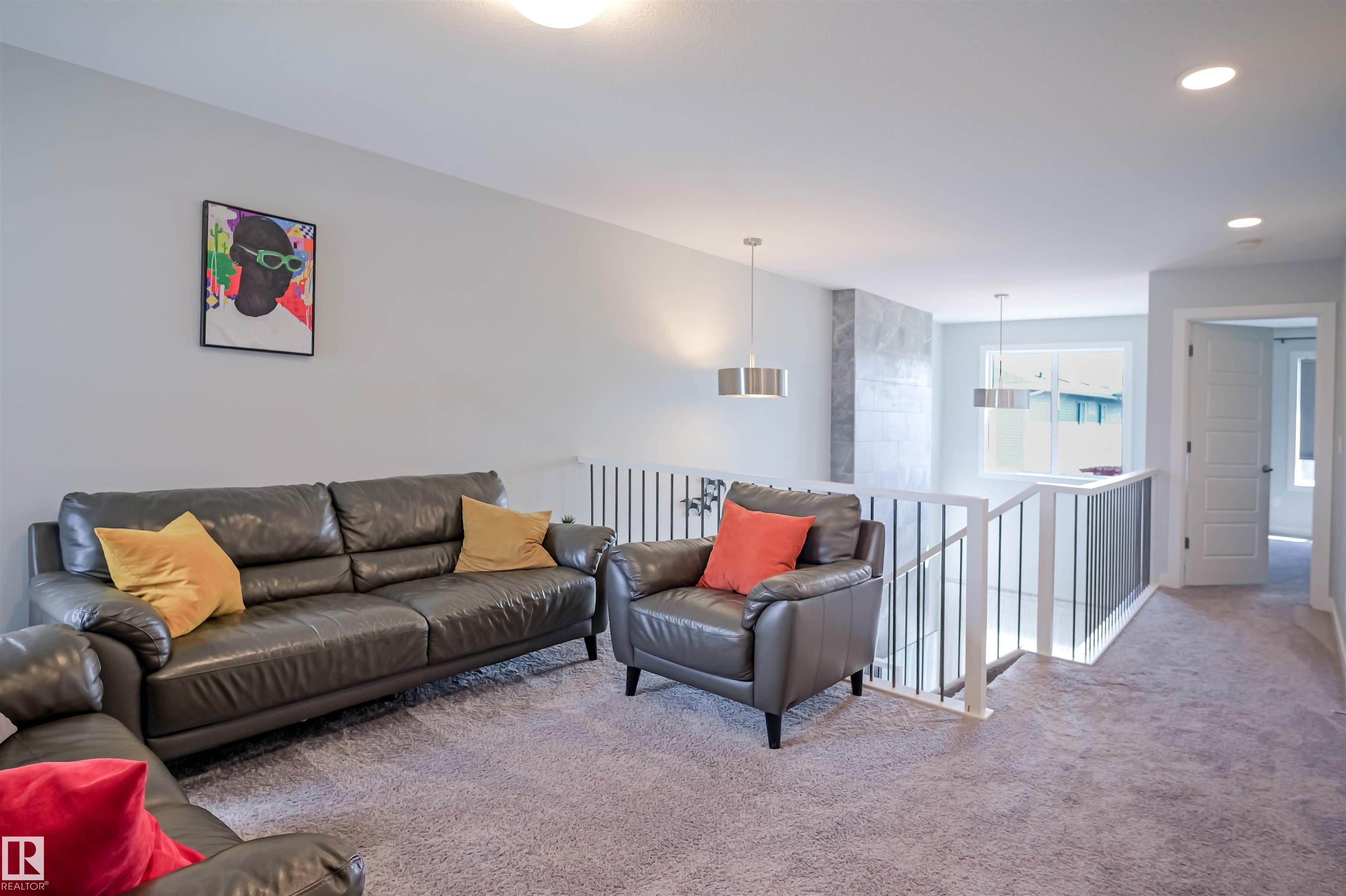 Photo 16 at 111 Kingsbury Circle, Kenton, Spruce Grove