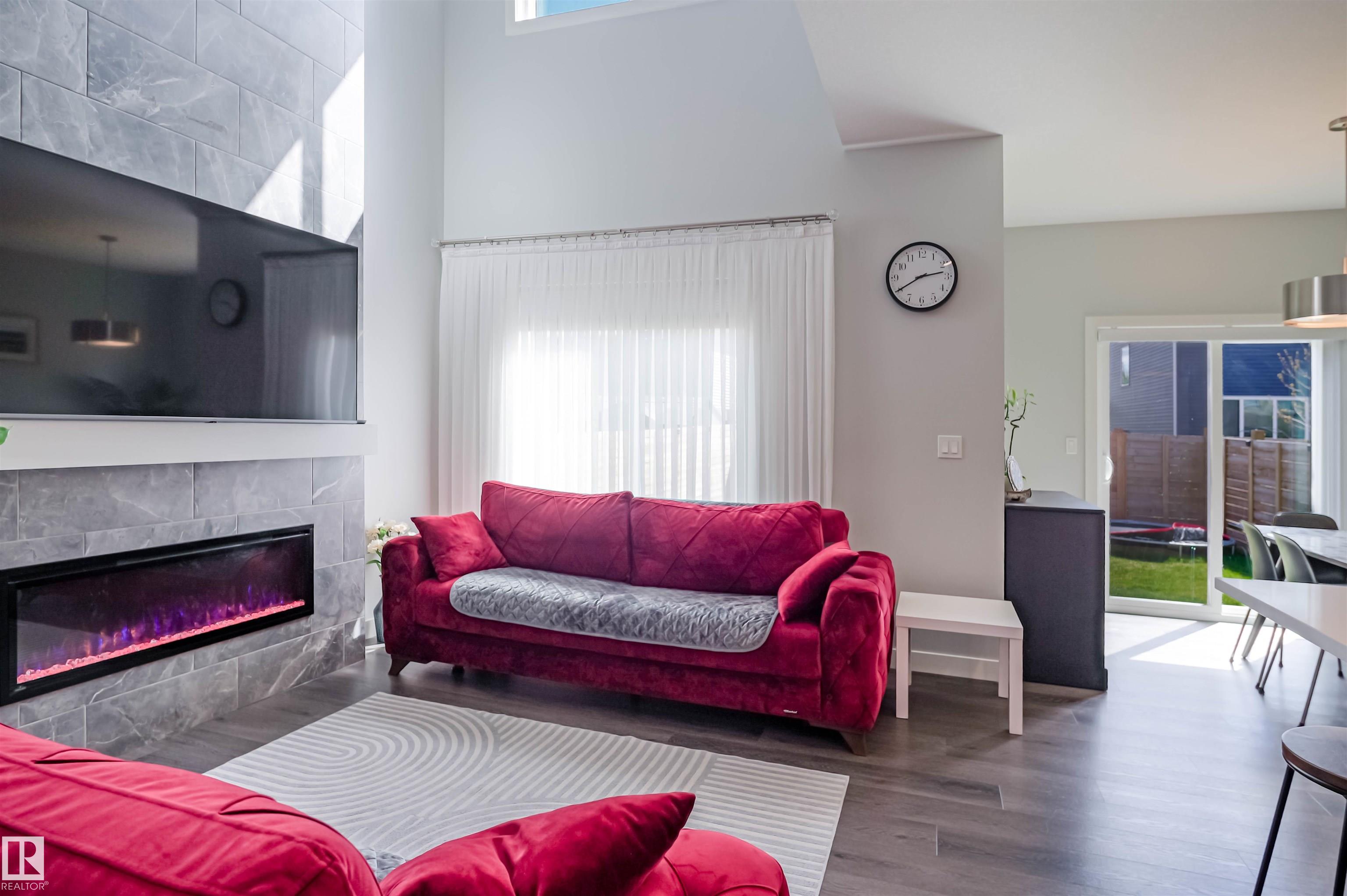 Photo 9 at 111 Kingsbury Circle, Kenton, Spruce Grove