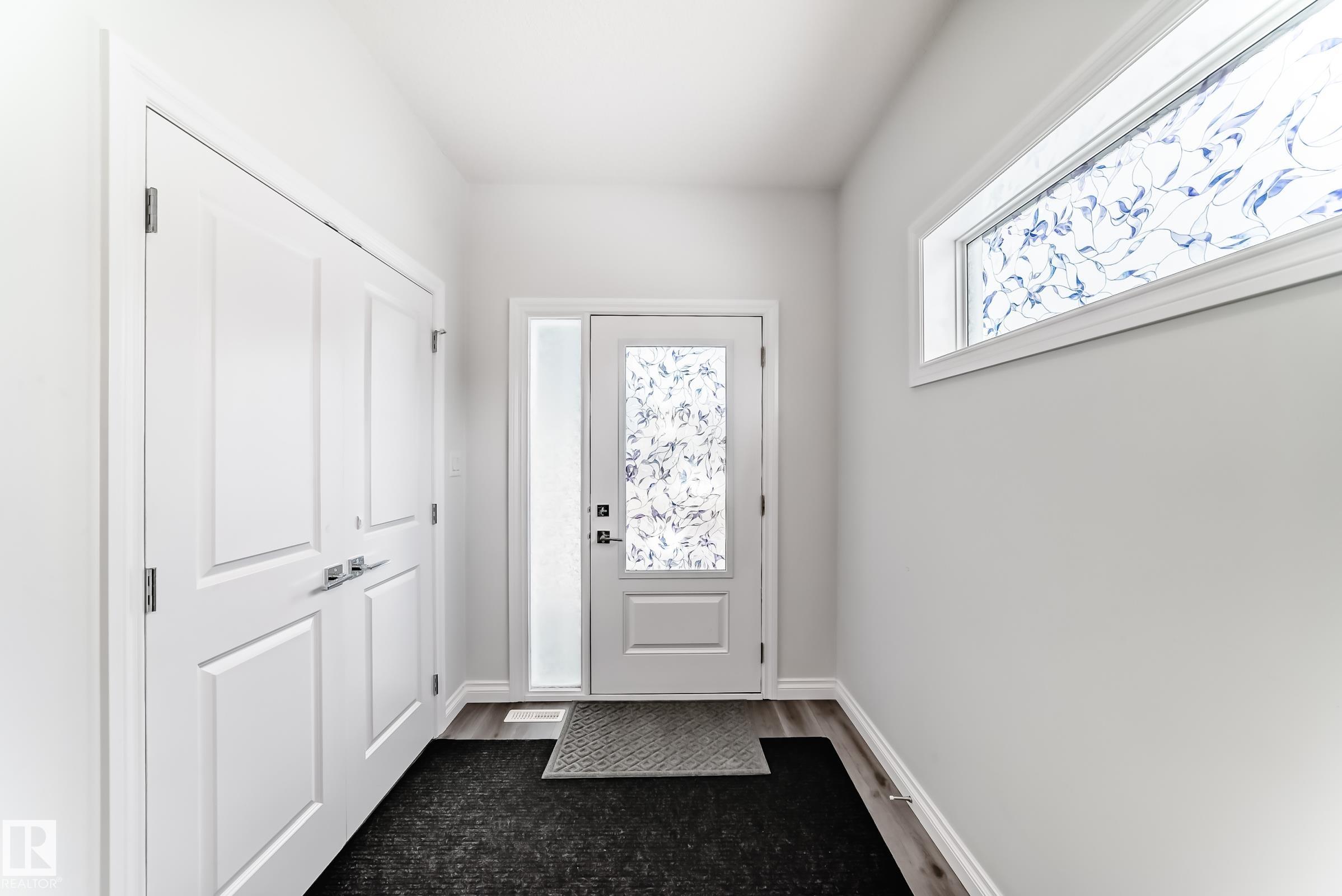 Picture for 7035 CHIVERS LO SW